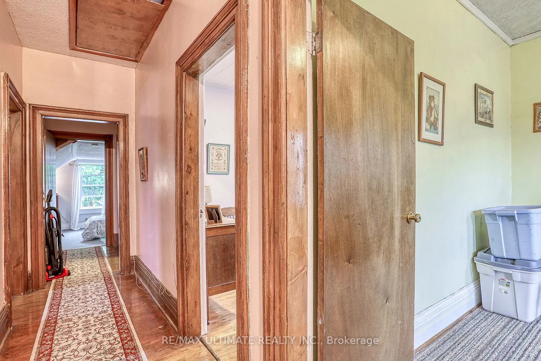 544 Bellamy Road N