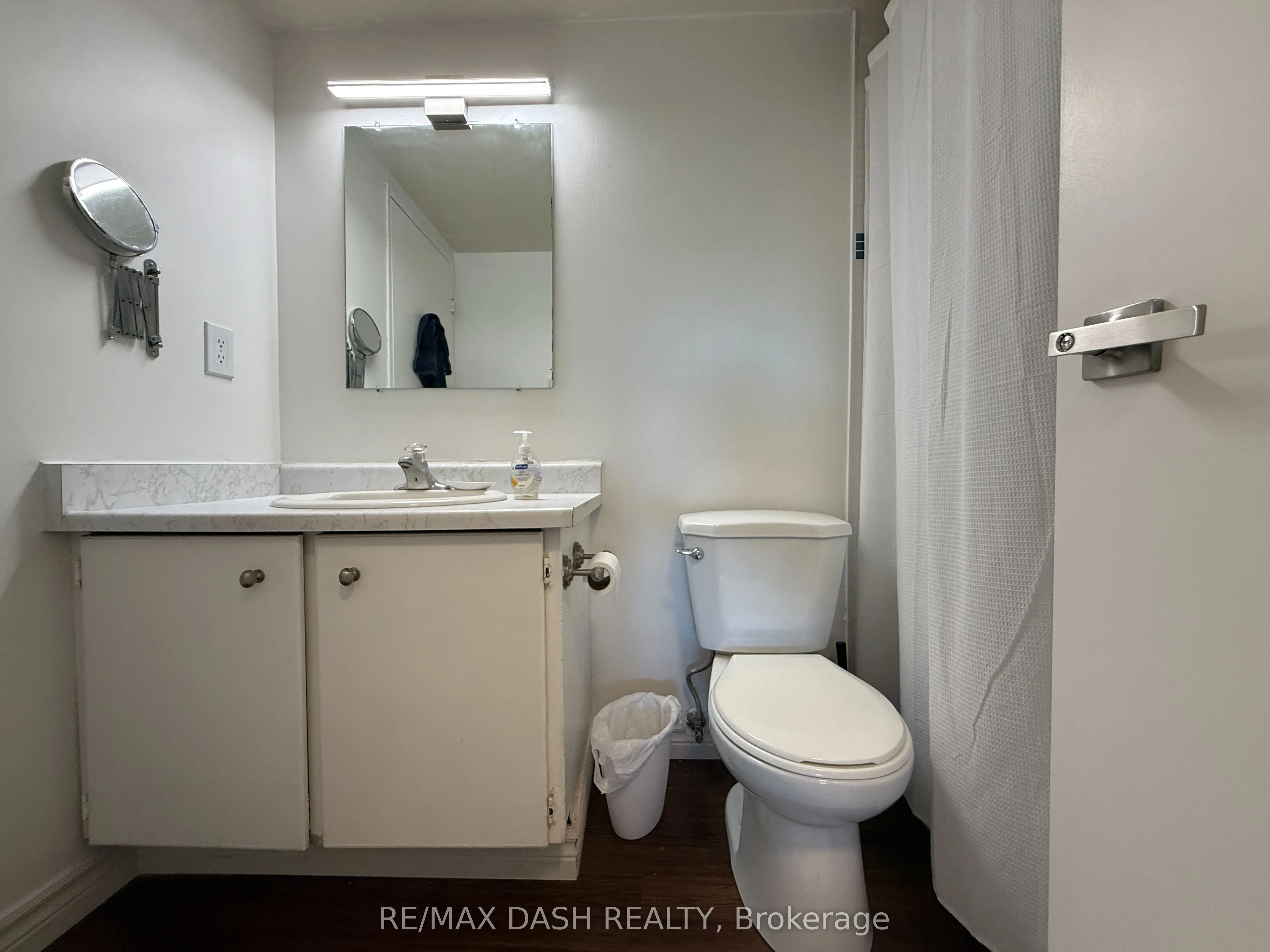 15 Torrance Road, #611