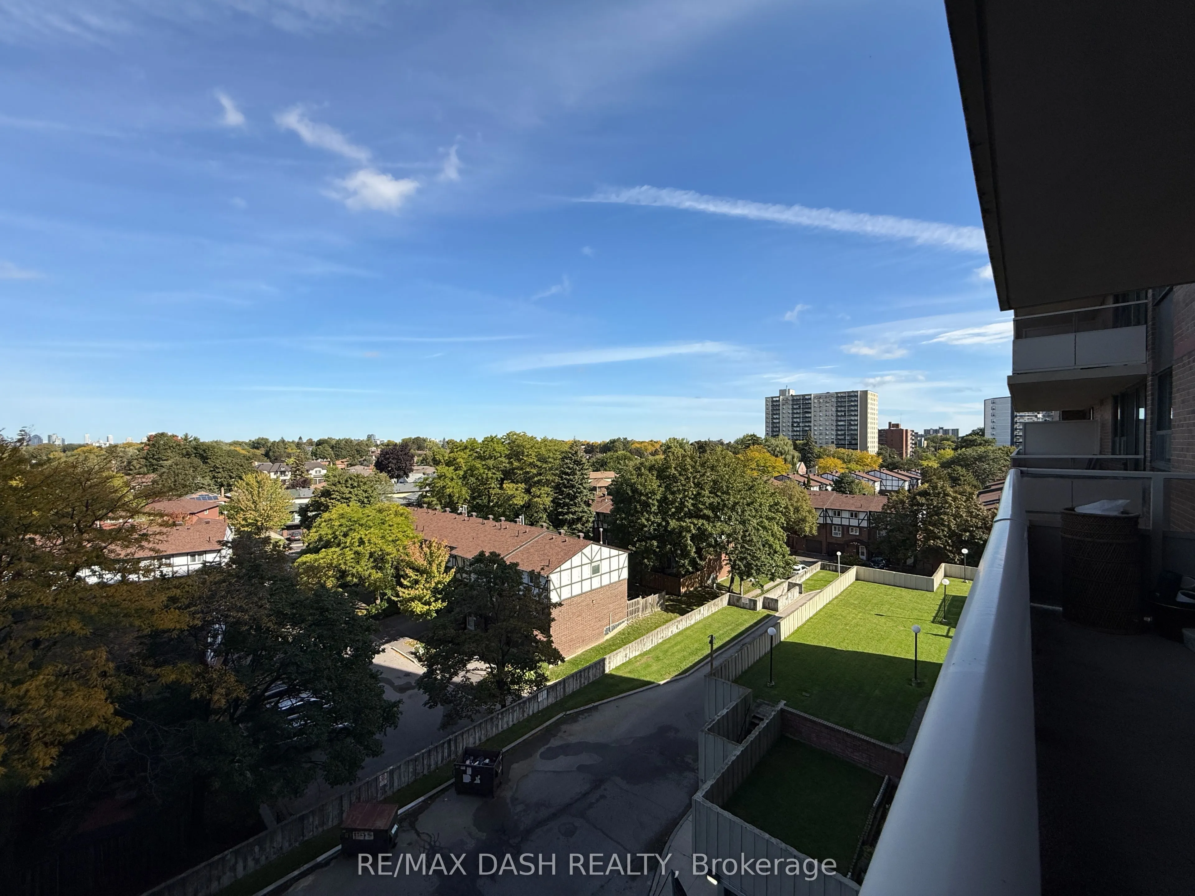 15 Torrance Road, #611
