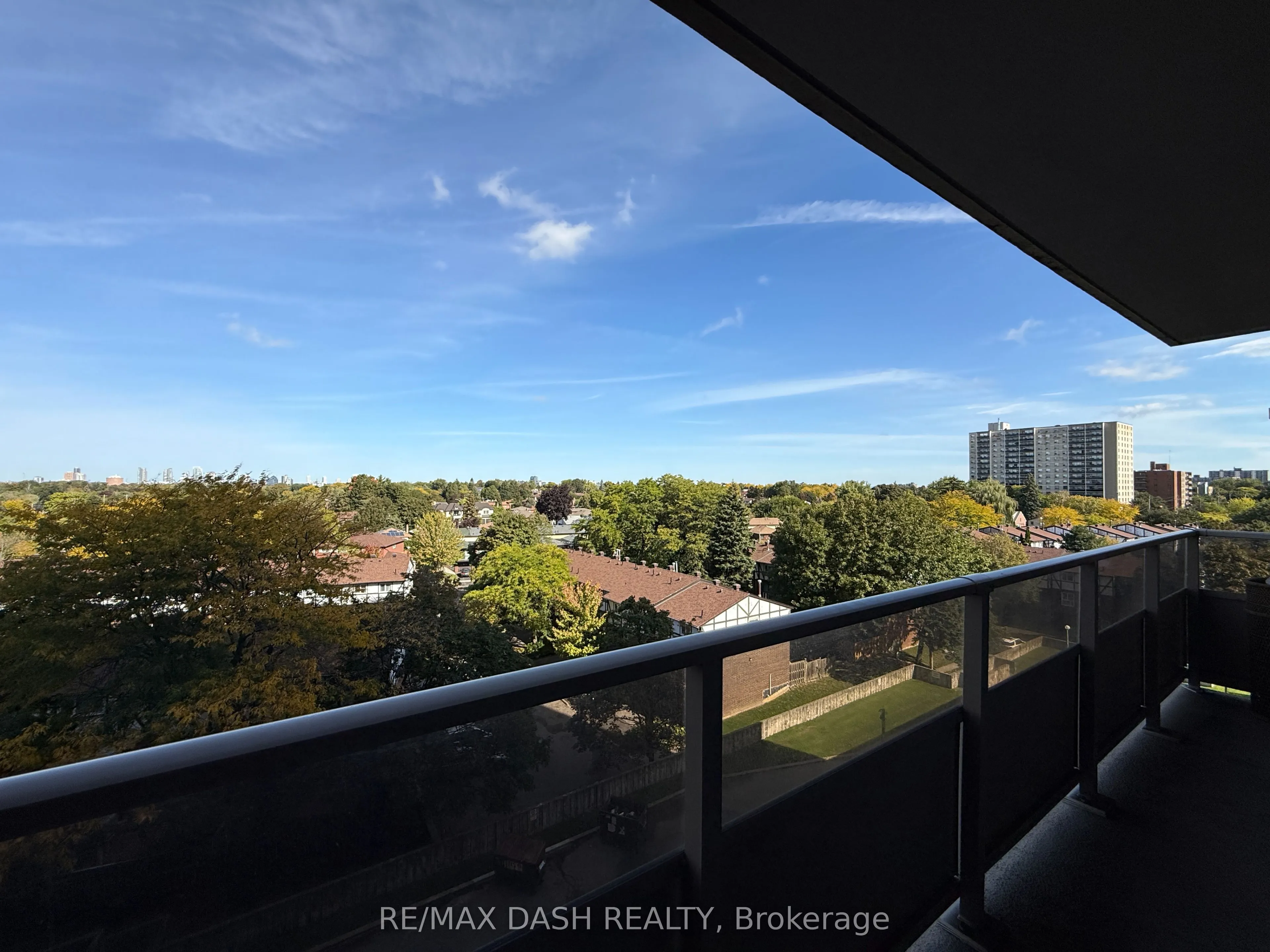 15 Torrance Road, #611