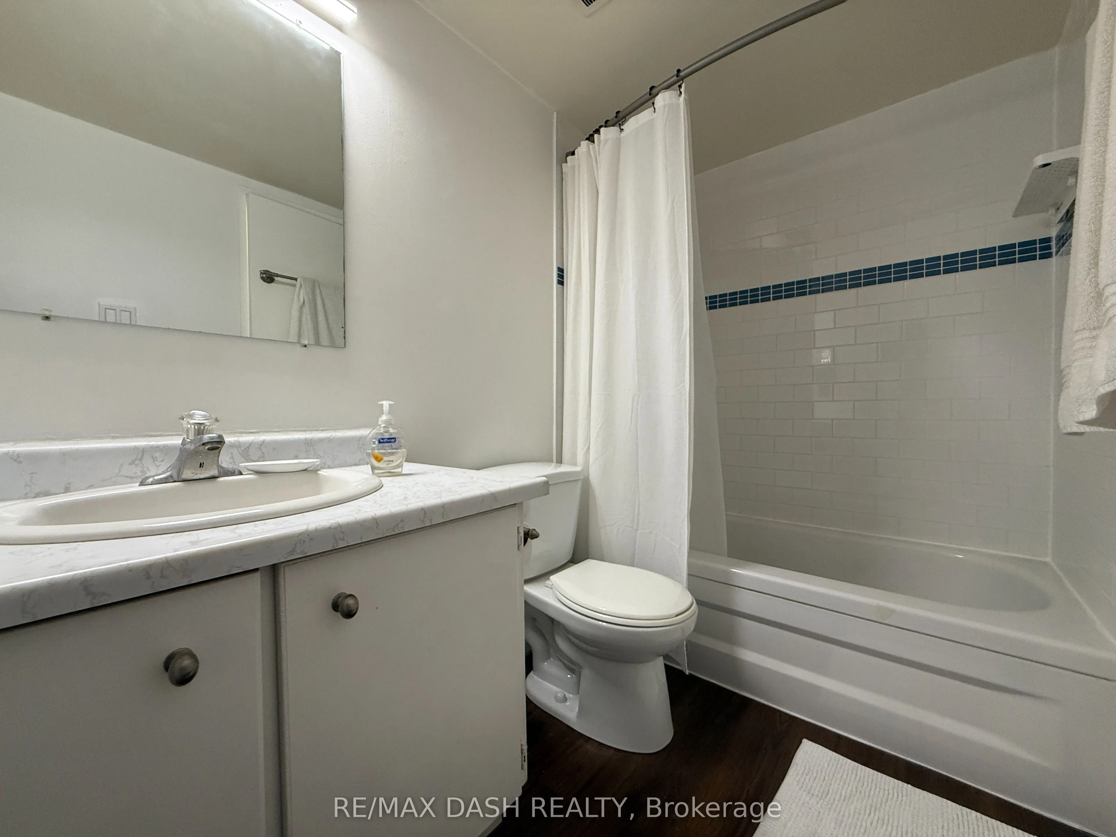 15 Torrance Road, #611