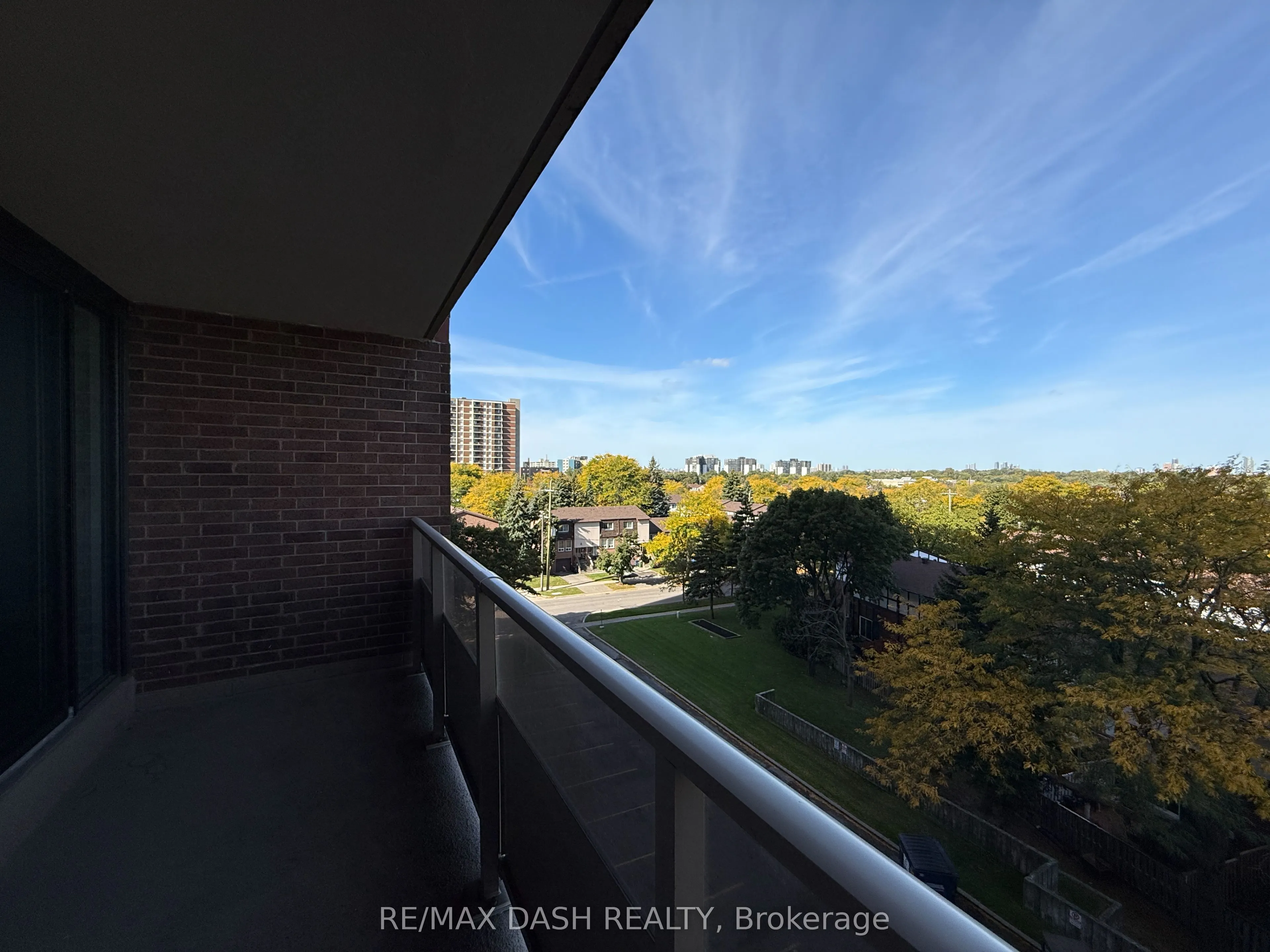 15 Torrance Road, #611