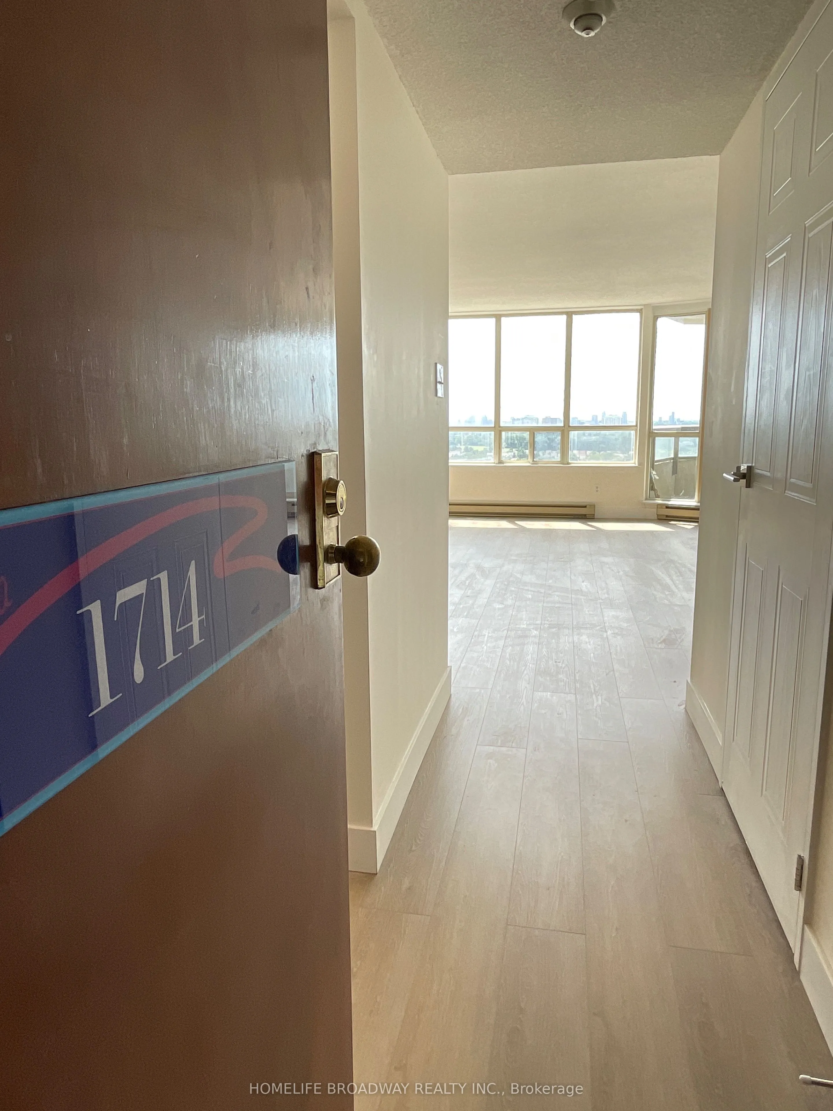 150 Alton Towers Circle, #1714