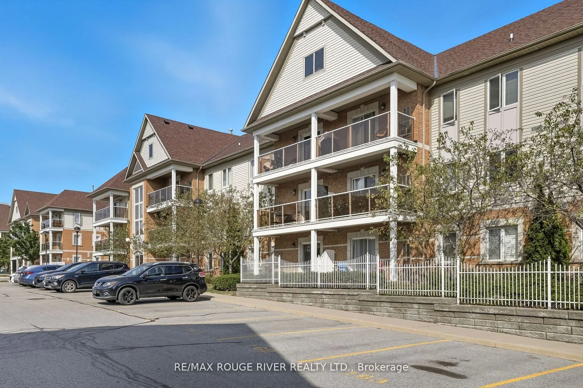 120 Aspen Springs Drive, #104