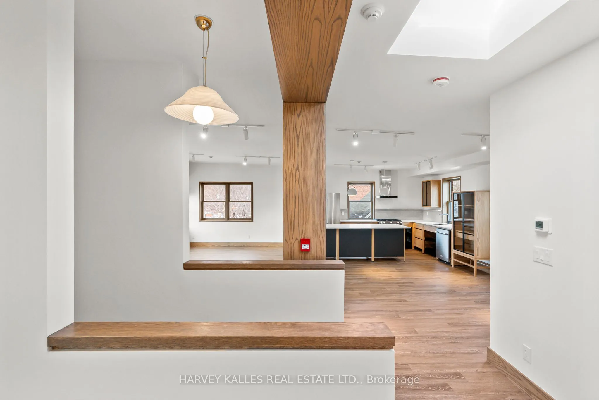663 Greenwood Avenue, #2