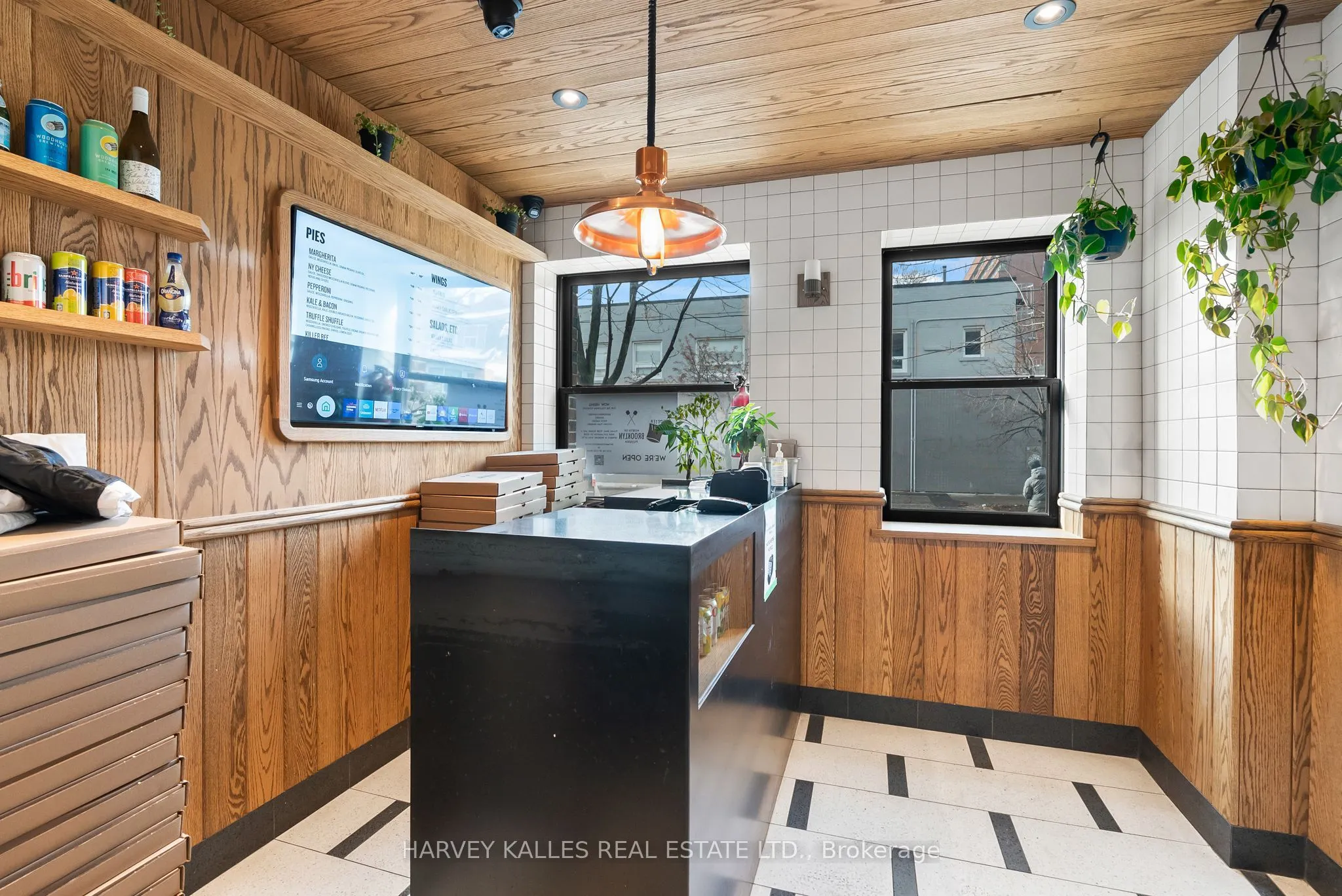 663 Greenwood Avenue, #2
