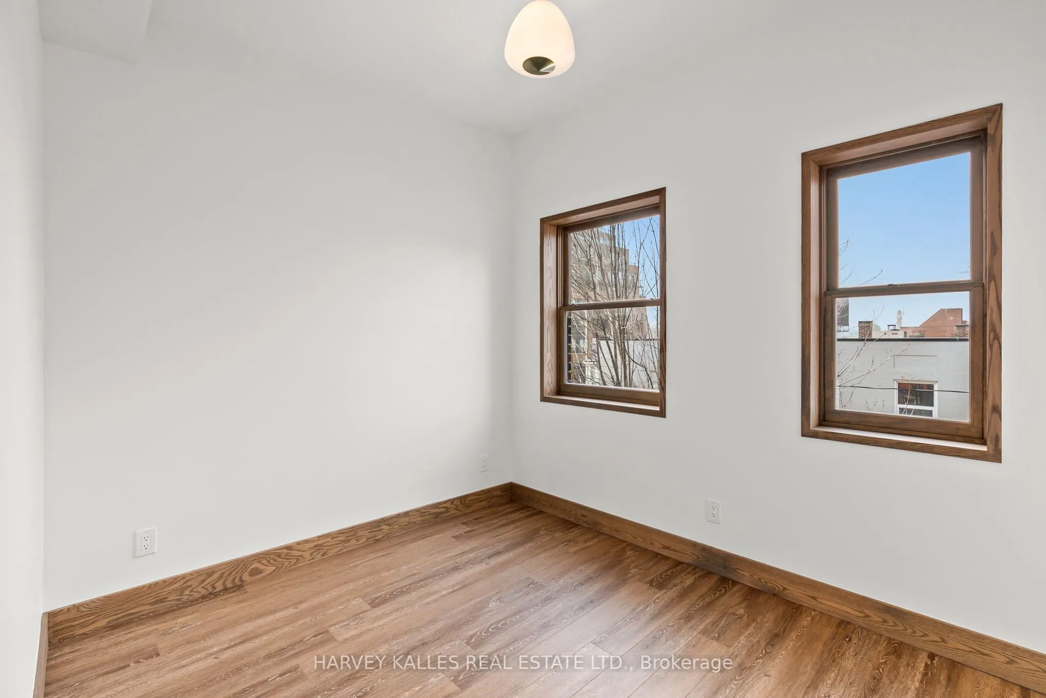 663 Greenwood Avenue, #2