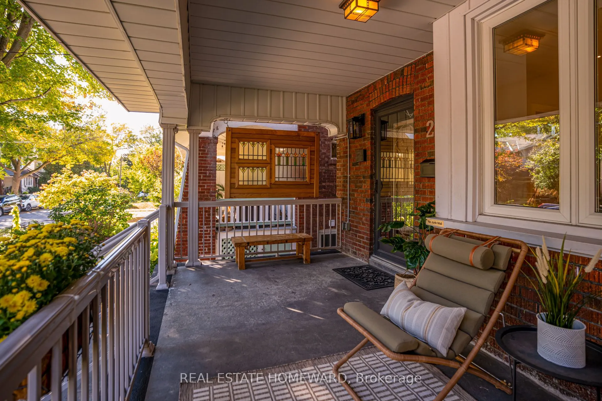 292 Glebeholme Boulevard