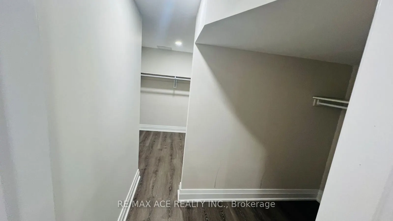 2450 Bridle Road, #Bsmt