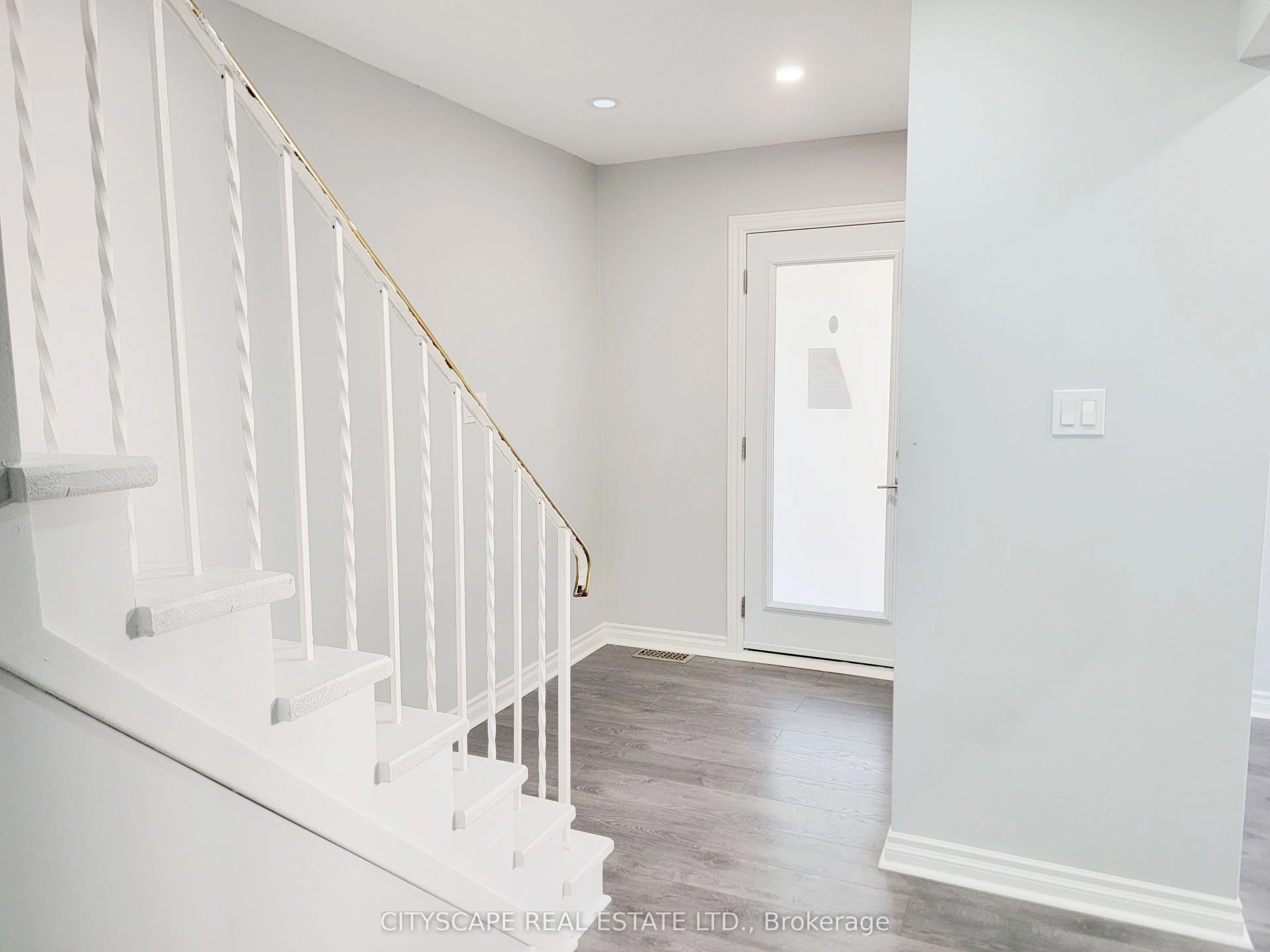15 Hartsfield Drive