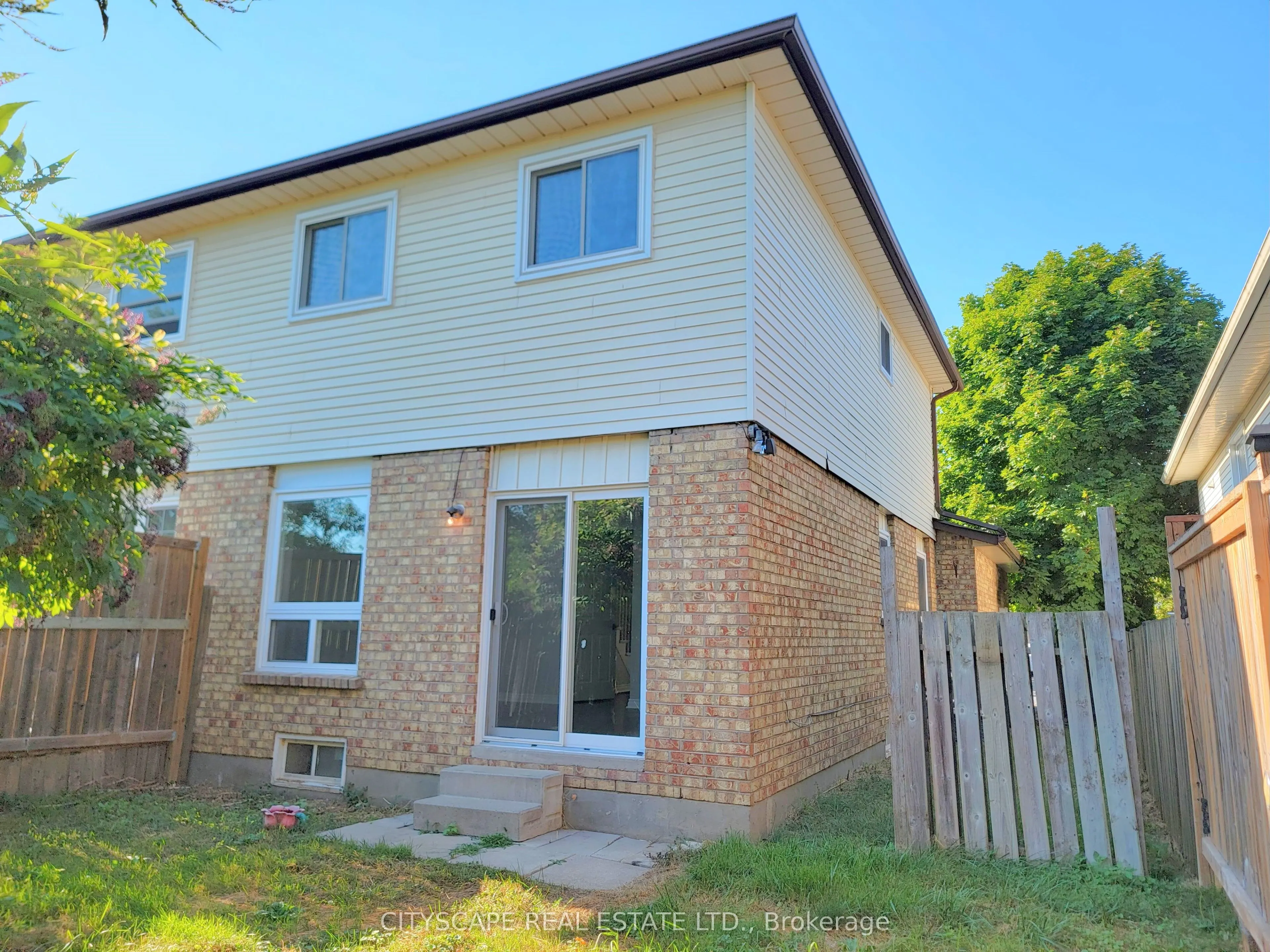 15 Hartsfield Drive