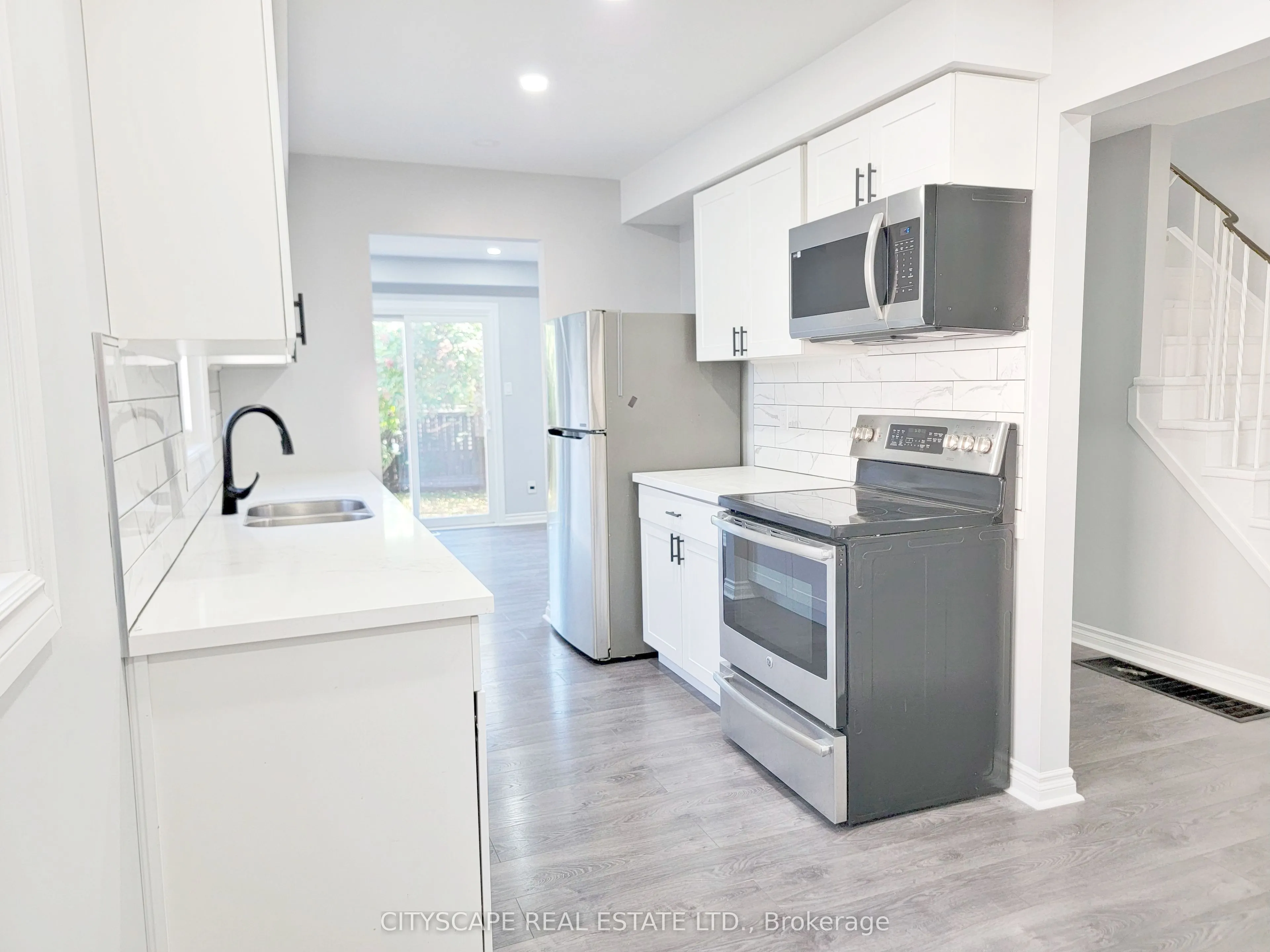 15 Hartsfield Drive
