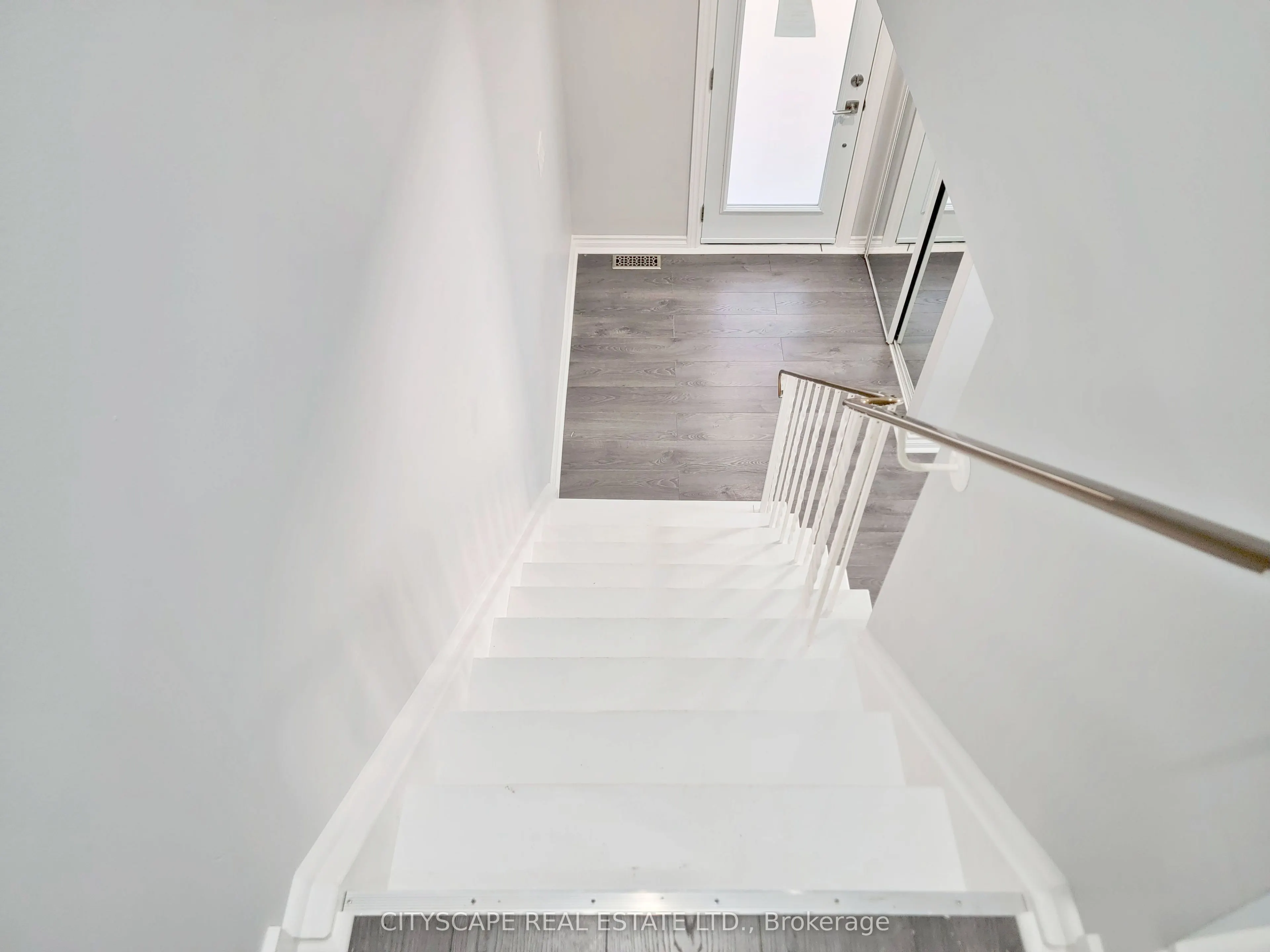 15 Hartsfield Drive