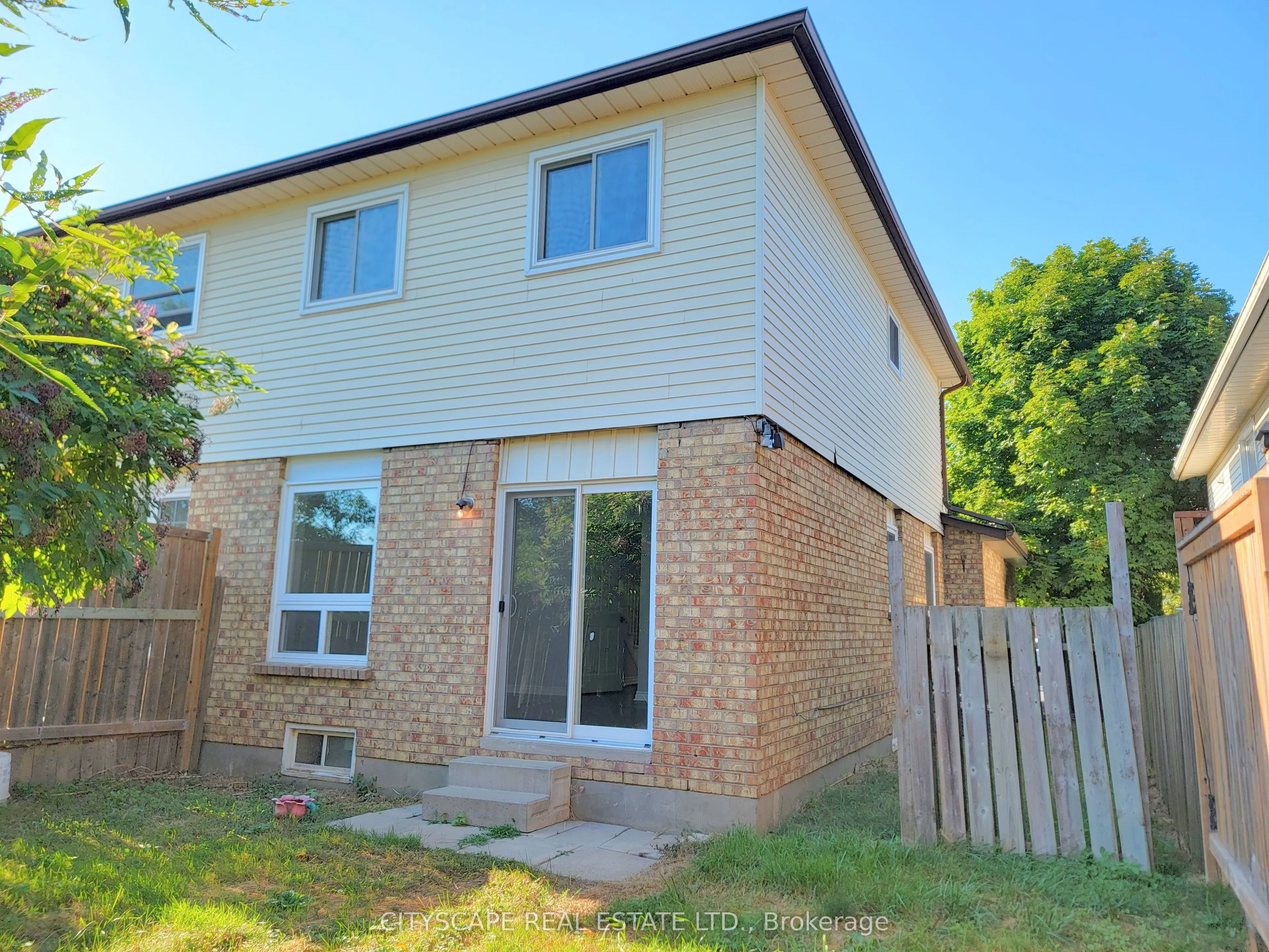 15 Hartsfield Drive