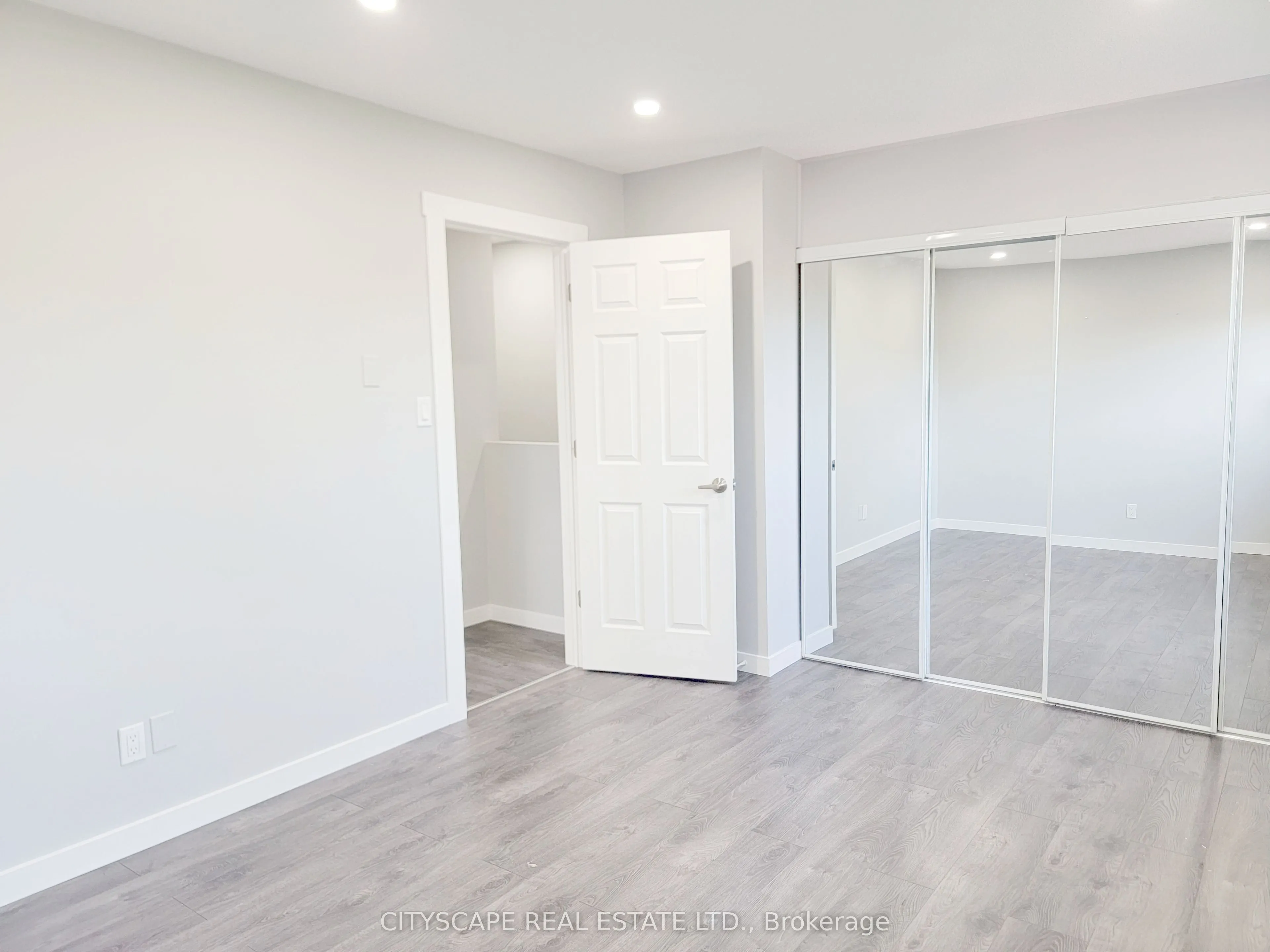 15 Hartsfield Drive