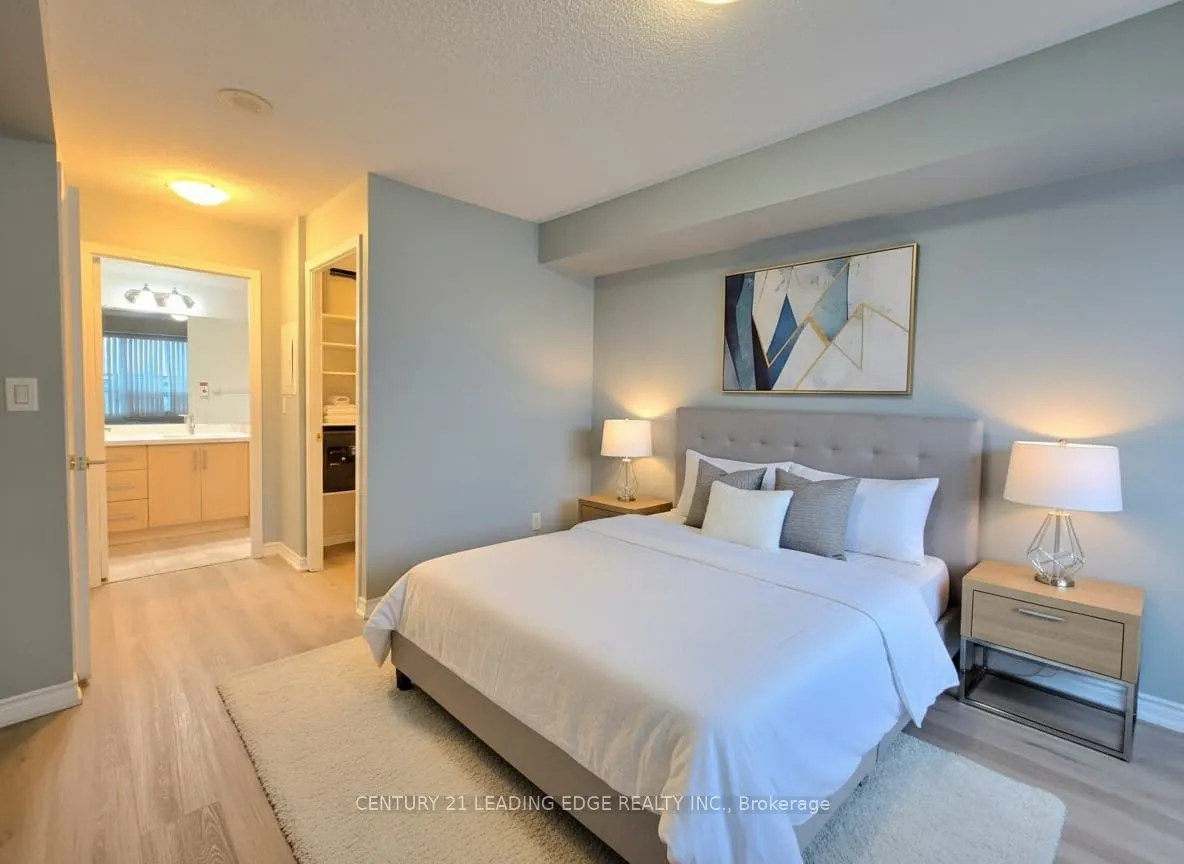 2020 Mcnicoll Avenue, #712