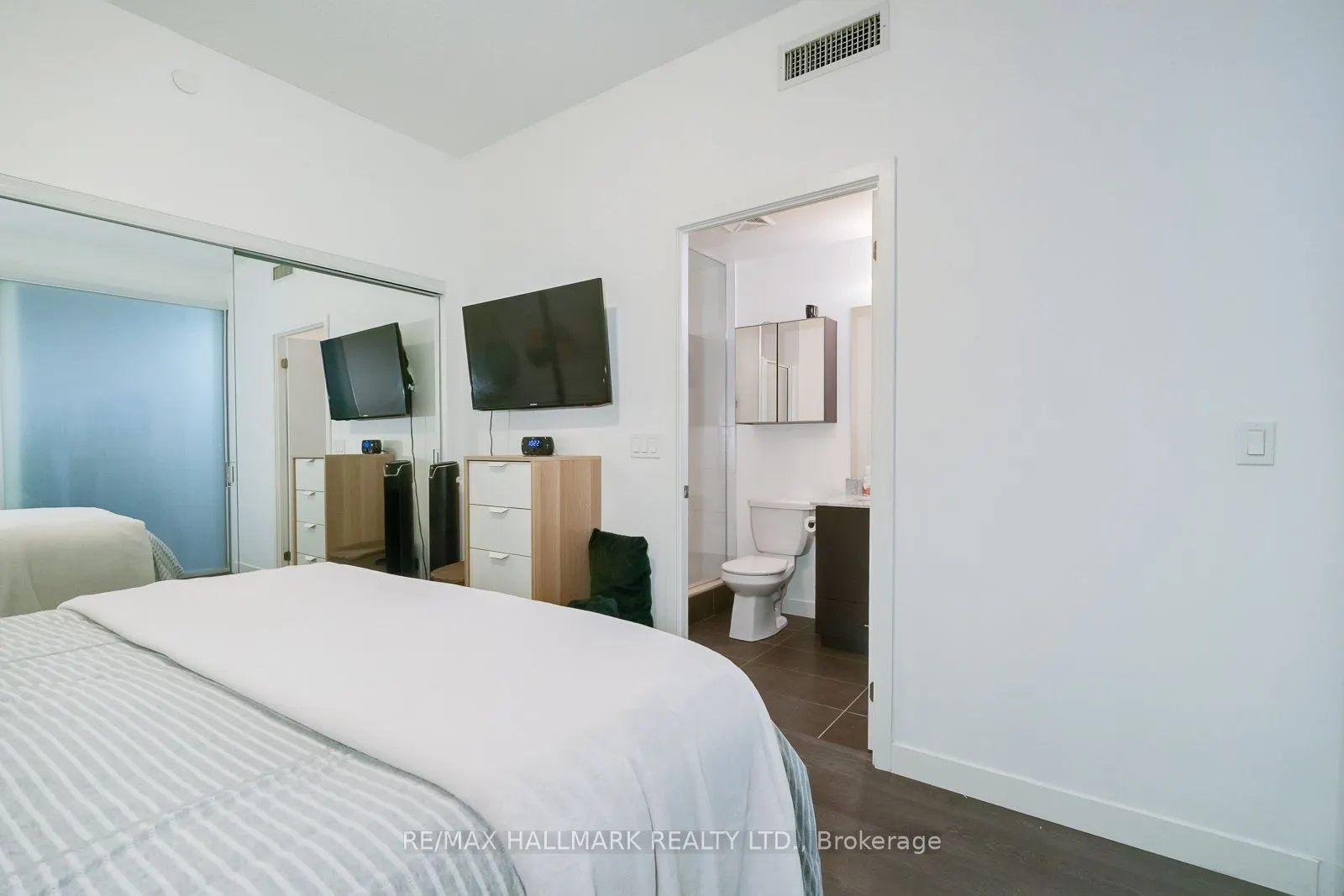 2055 Danforth Avenue, #514