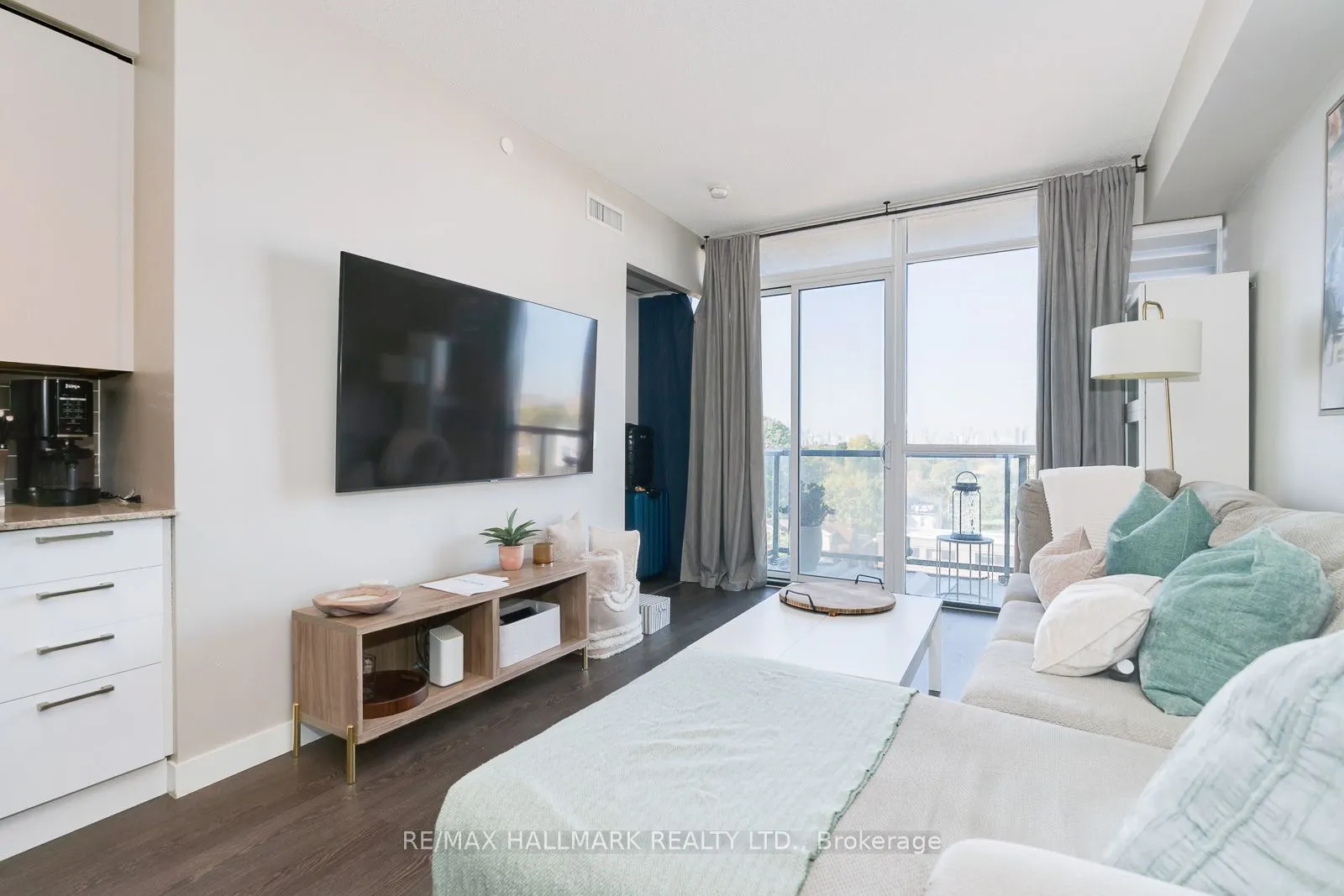2055 Danforth Avenue, #514