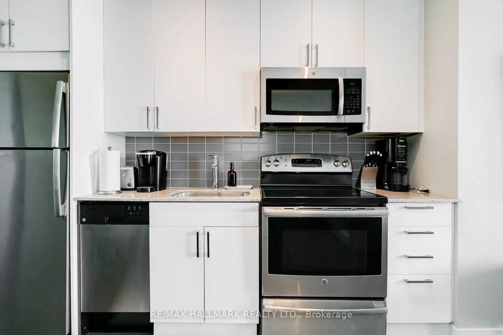 2055 Danforth Avenue, #514