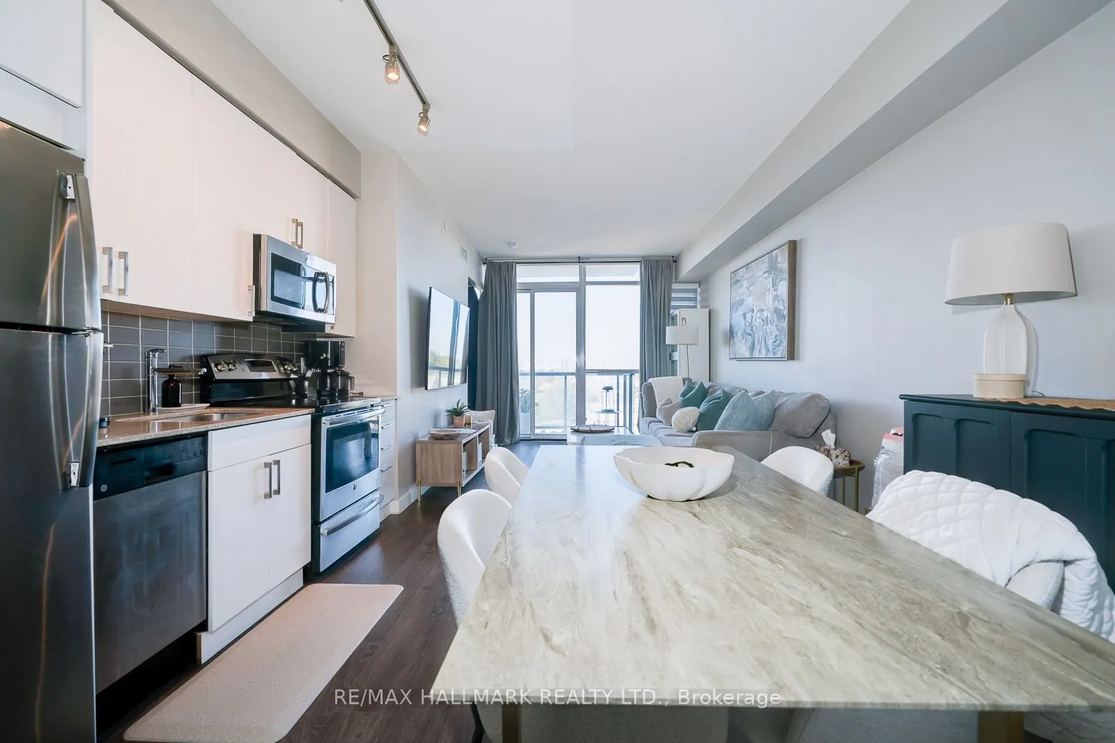 2055 Danforth Avenue, #514