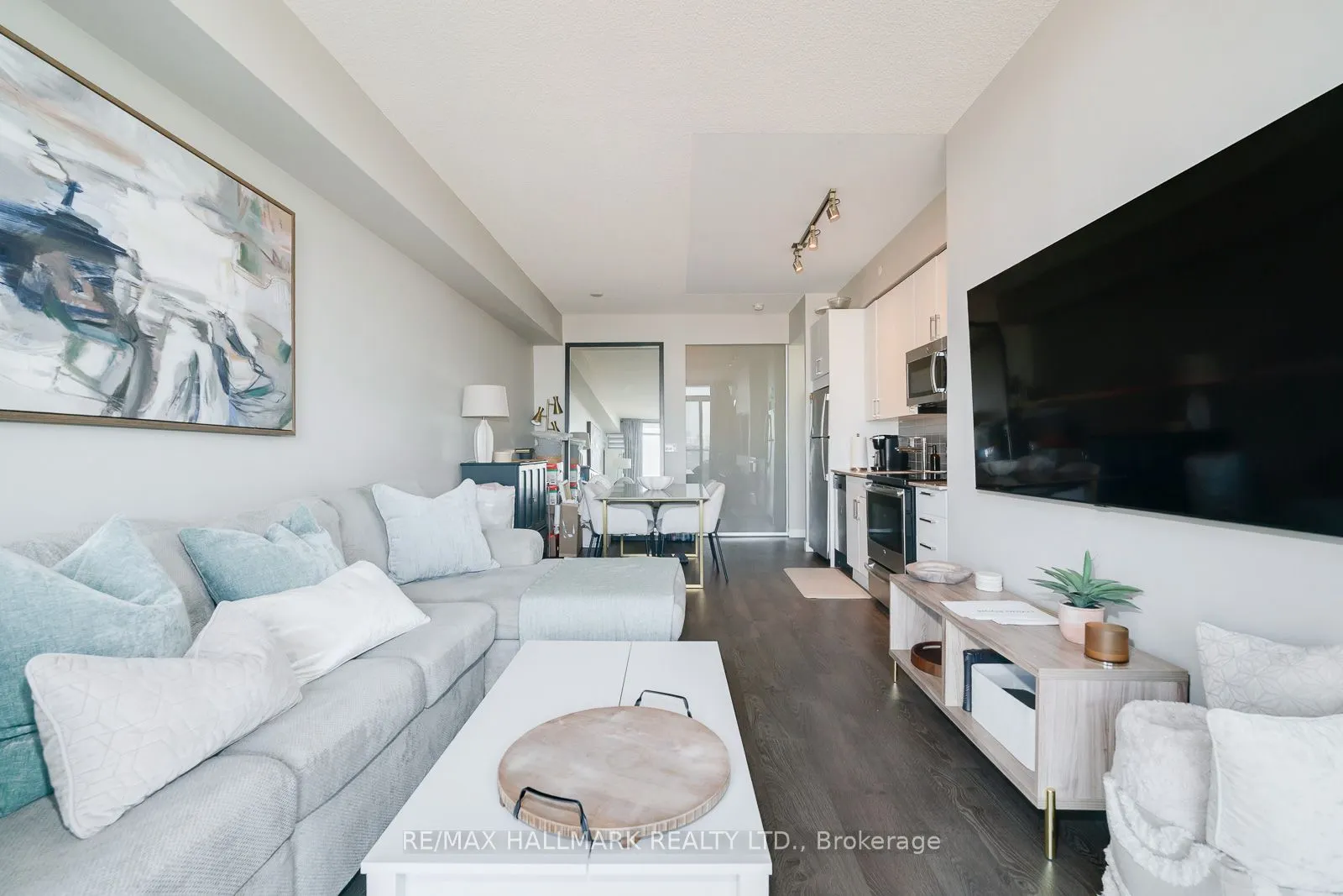 2055 Danforth Avenue, #514