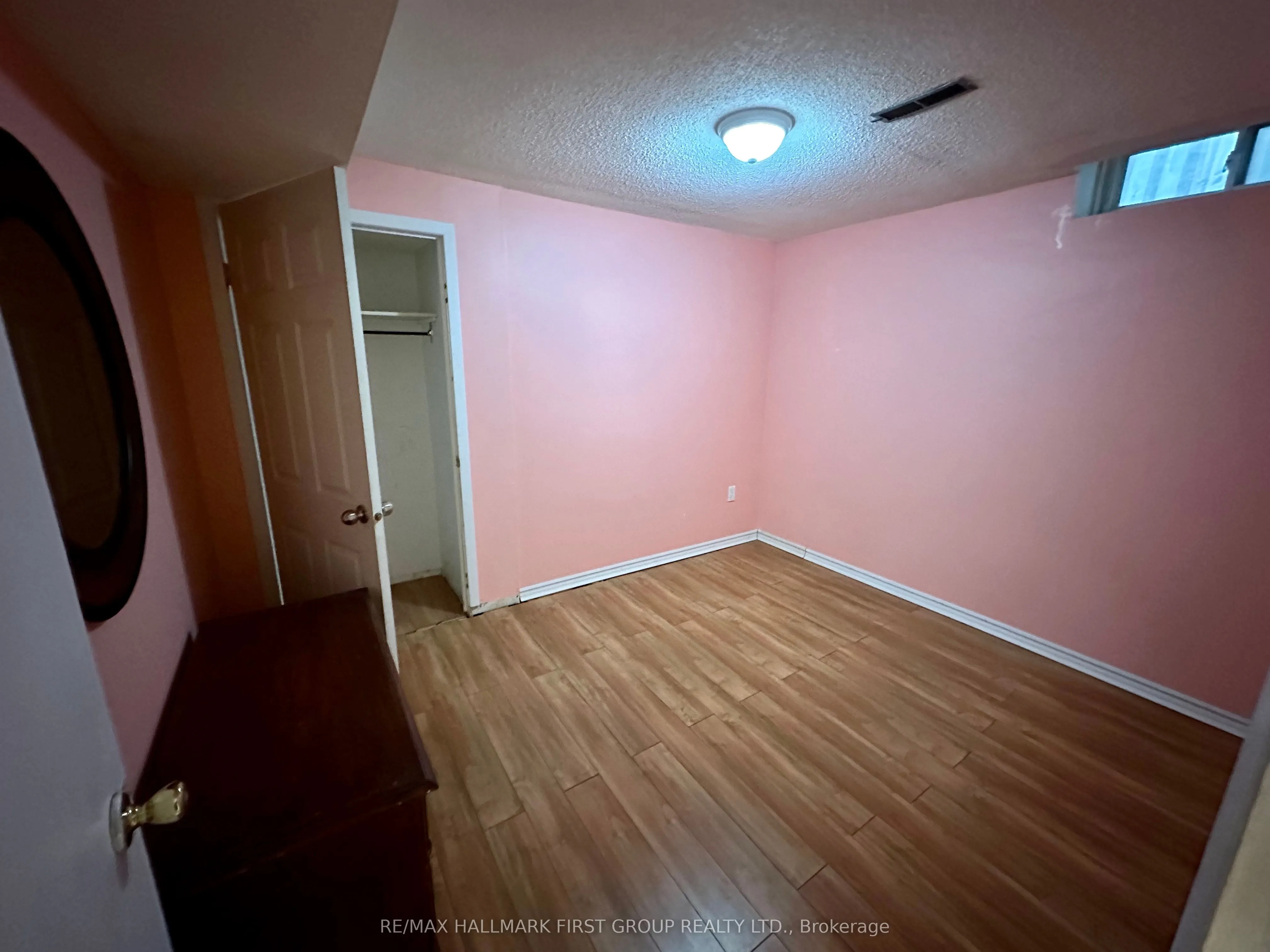 44 Loradeen Crescent, #Lower