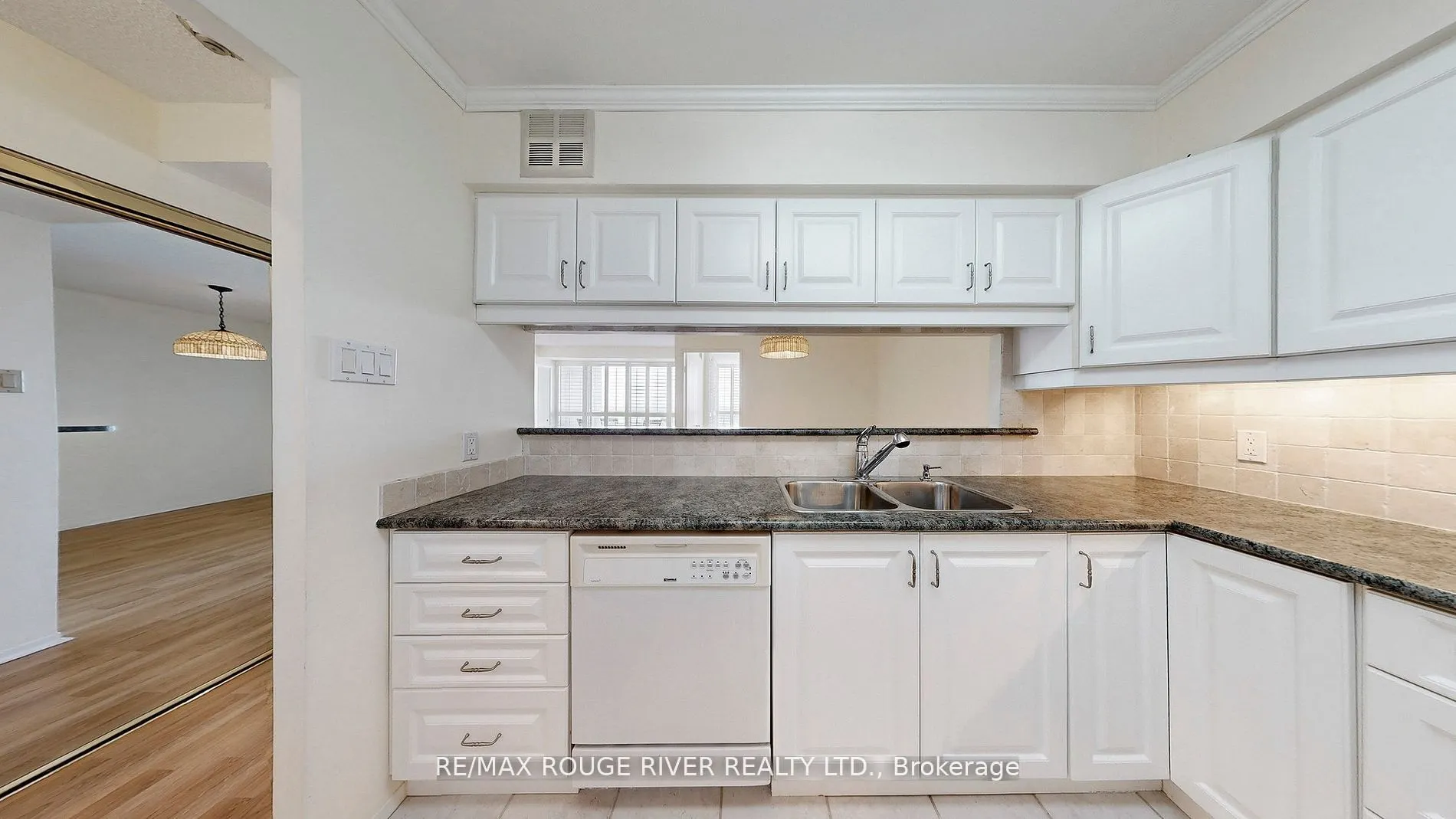 1880 Valley Farm Road, #1627