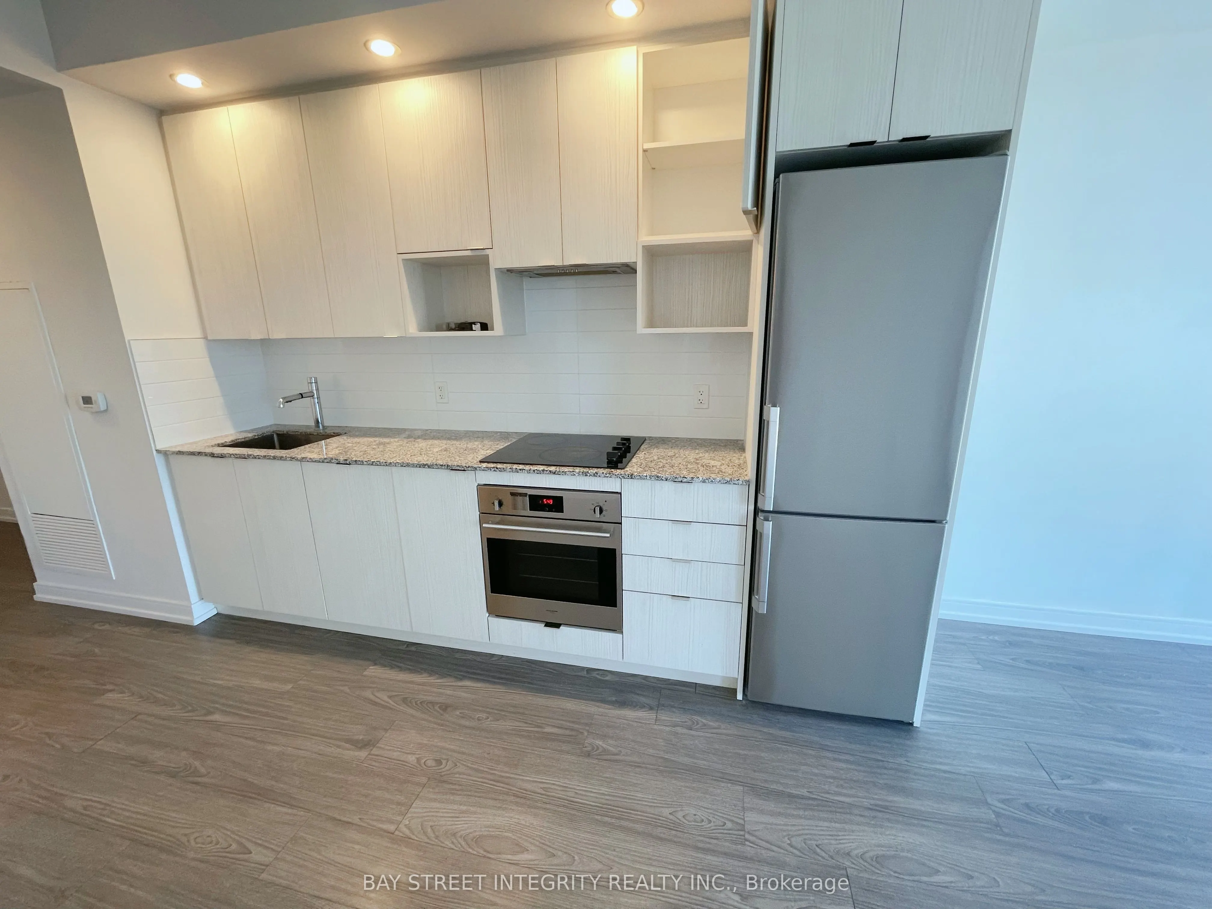 225 Village Green Square, #2901