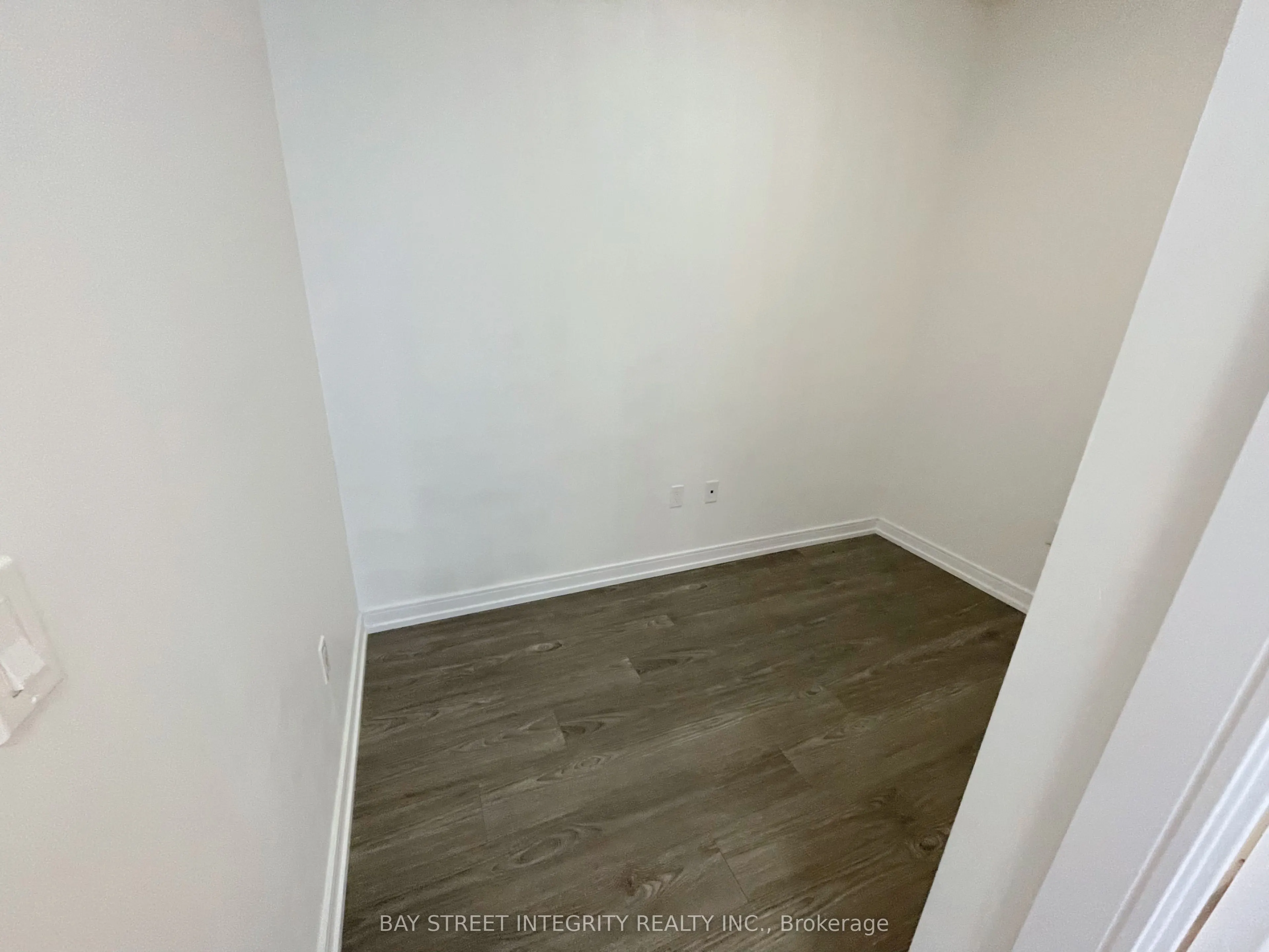 225 Village Green Square, #2901