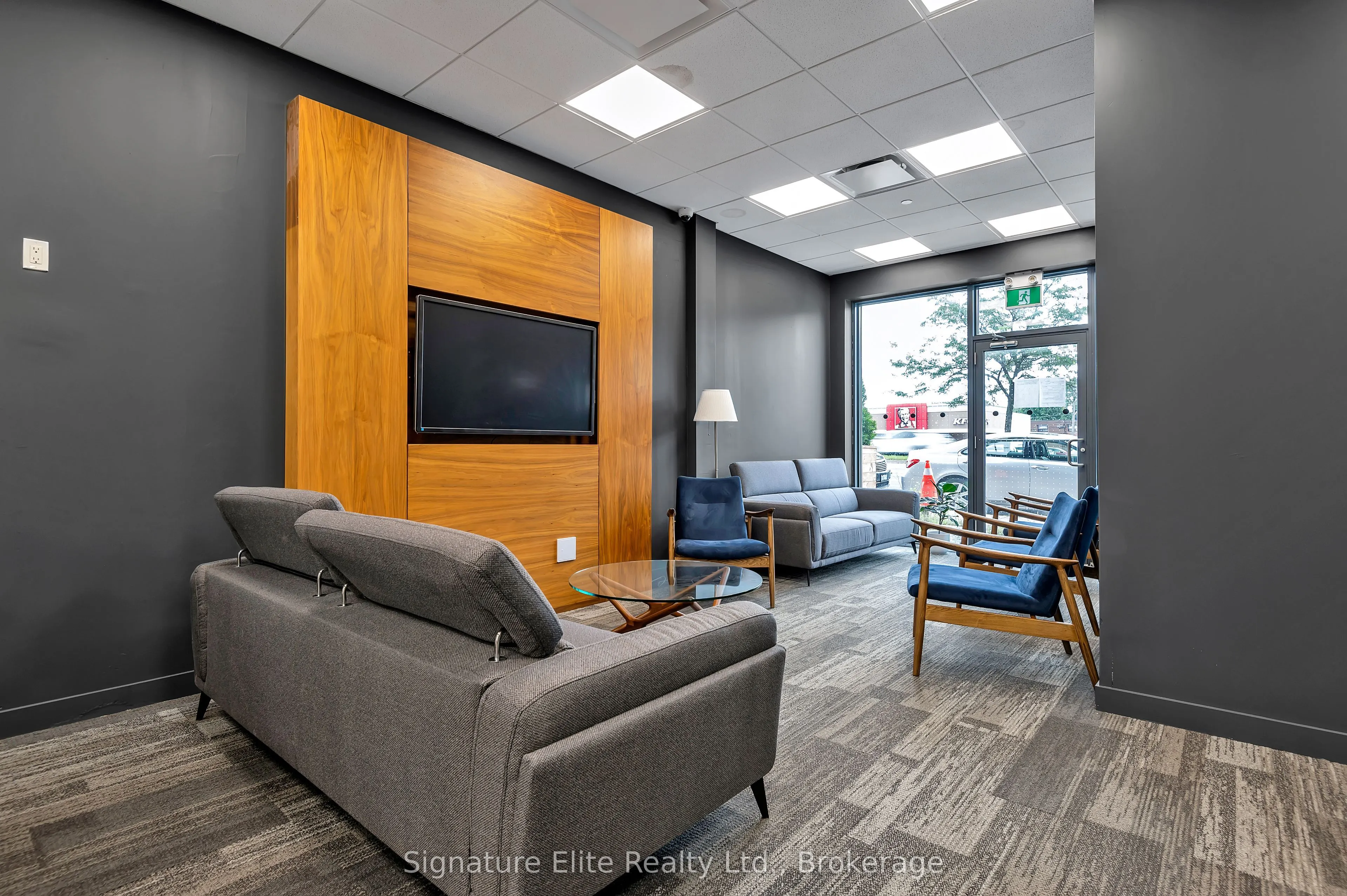 2382 Kingston Road, #407