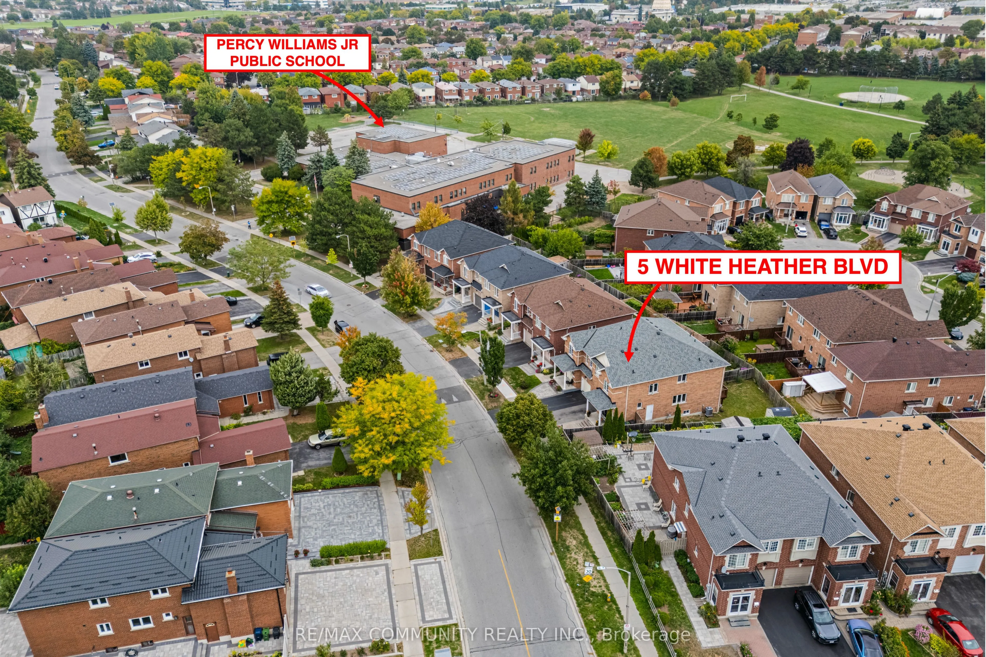 5 White Heather Boulevard
