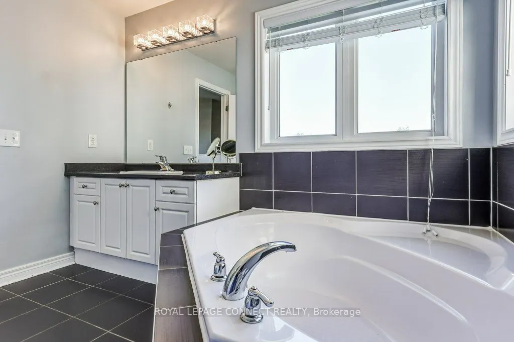 89 James Govan Drive