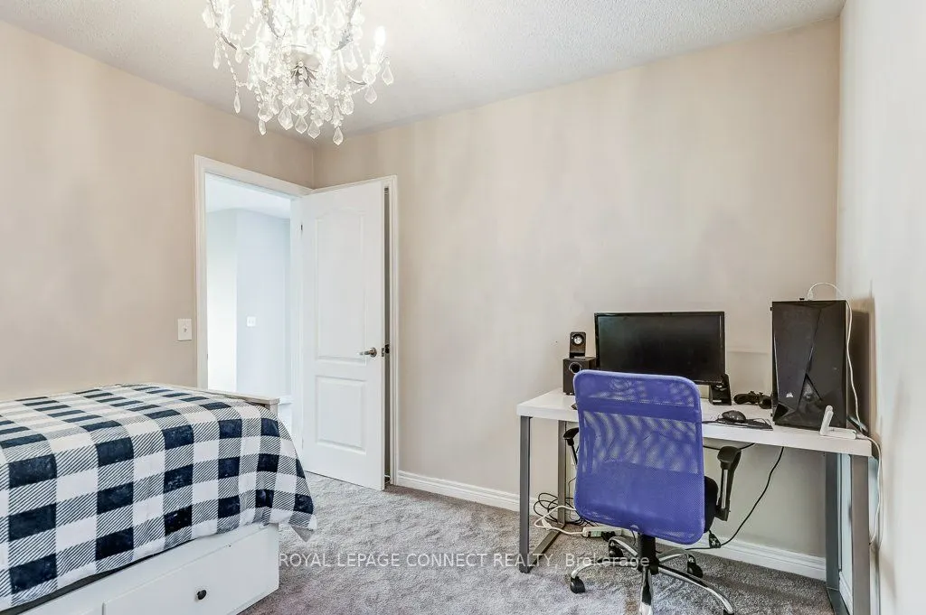 89 James Govan Drive