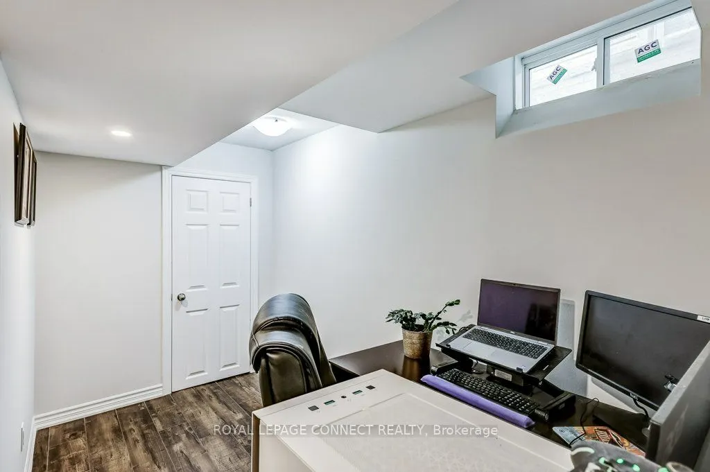 89 James Govan Drive