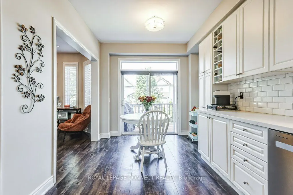 89 James Govan Drive