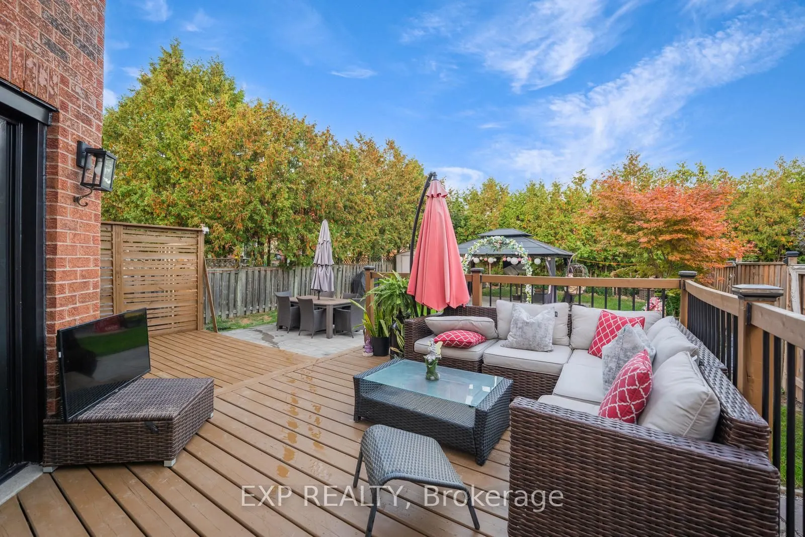 33 Hartrick Place