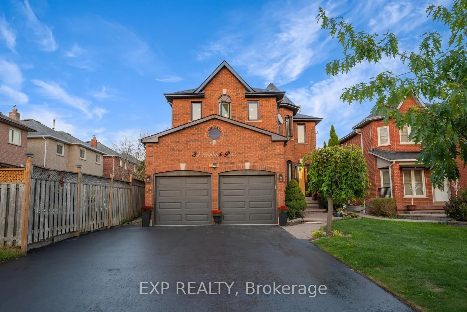33 Hartrick Place