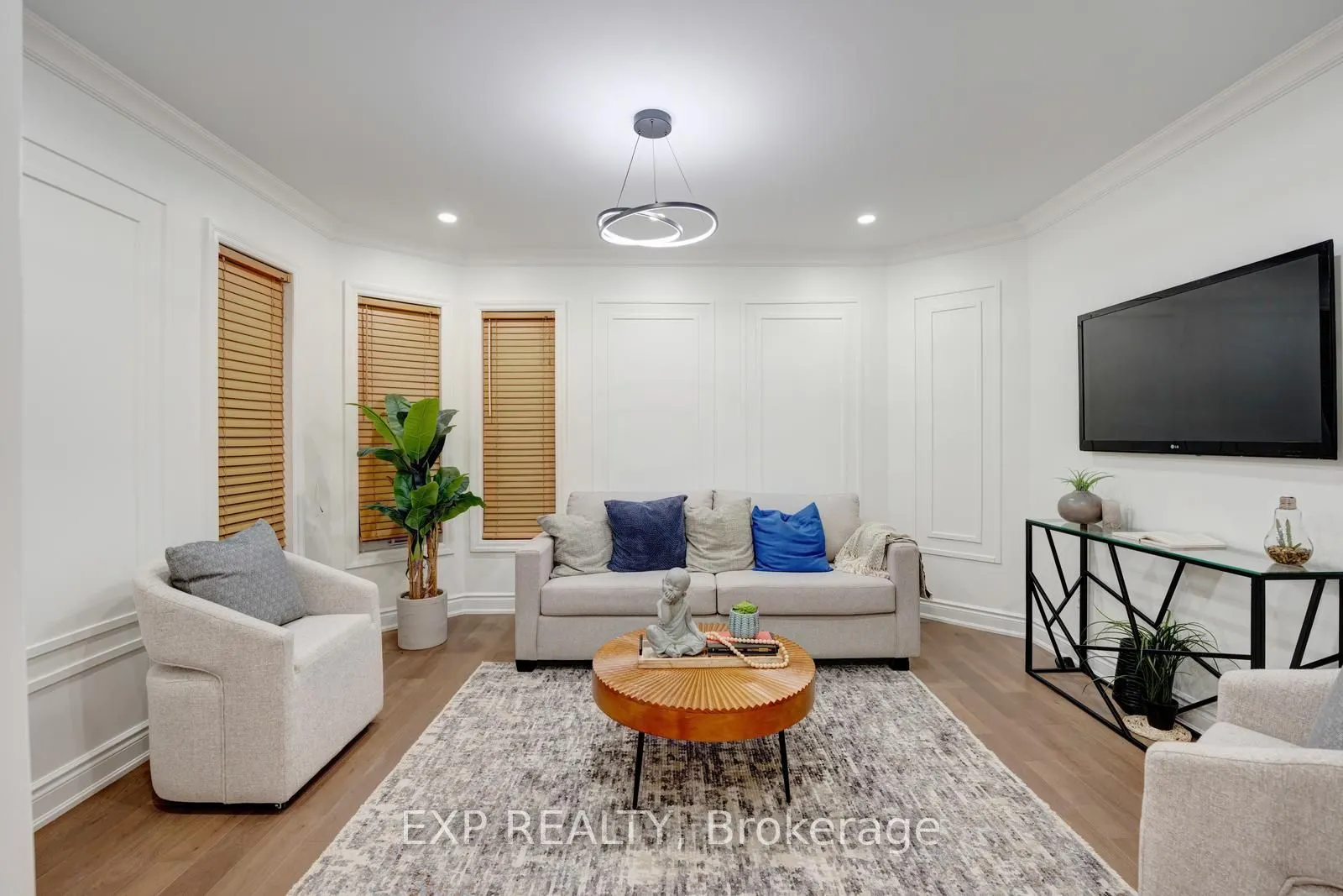 33 Hartrick Place