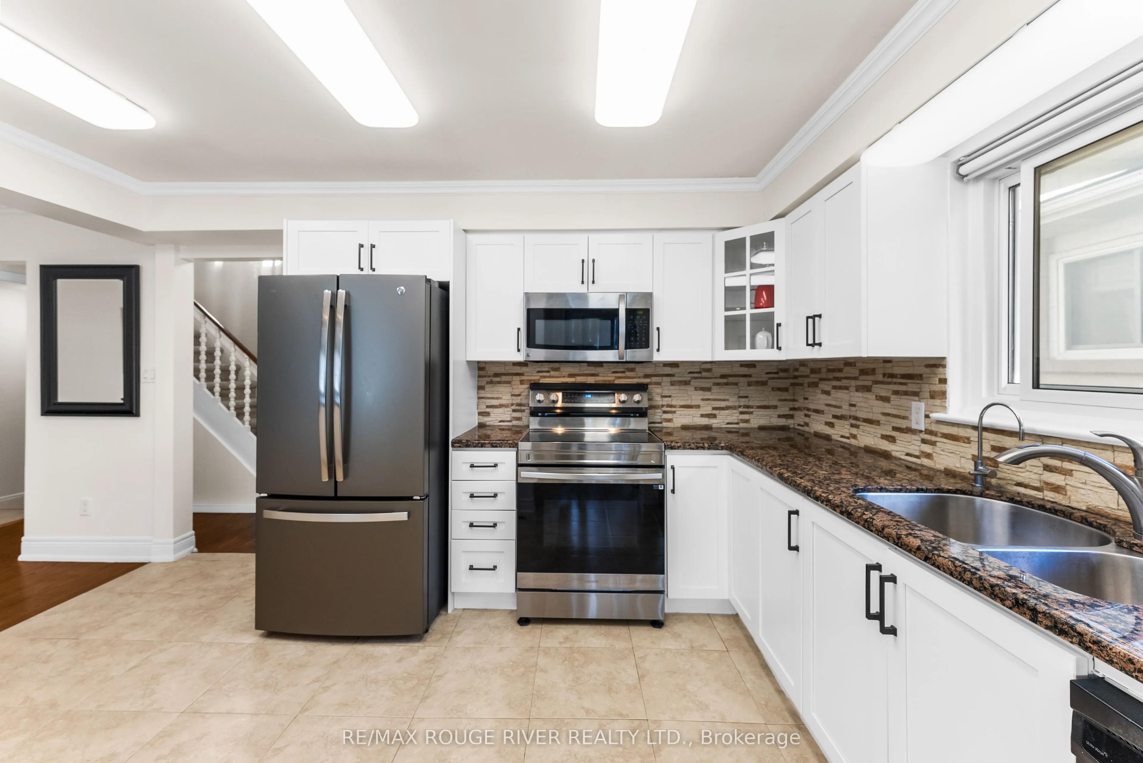 22 Tweedrock Crescent