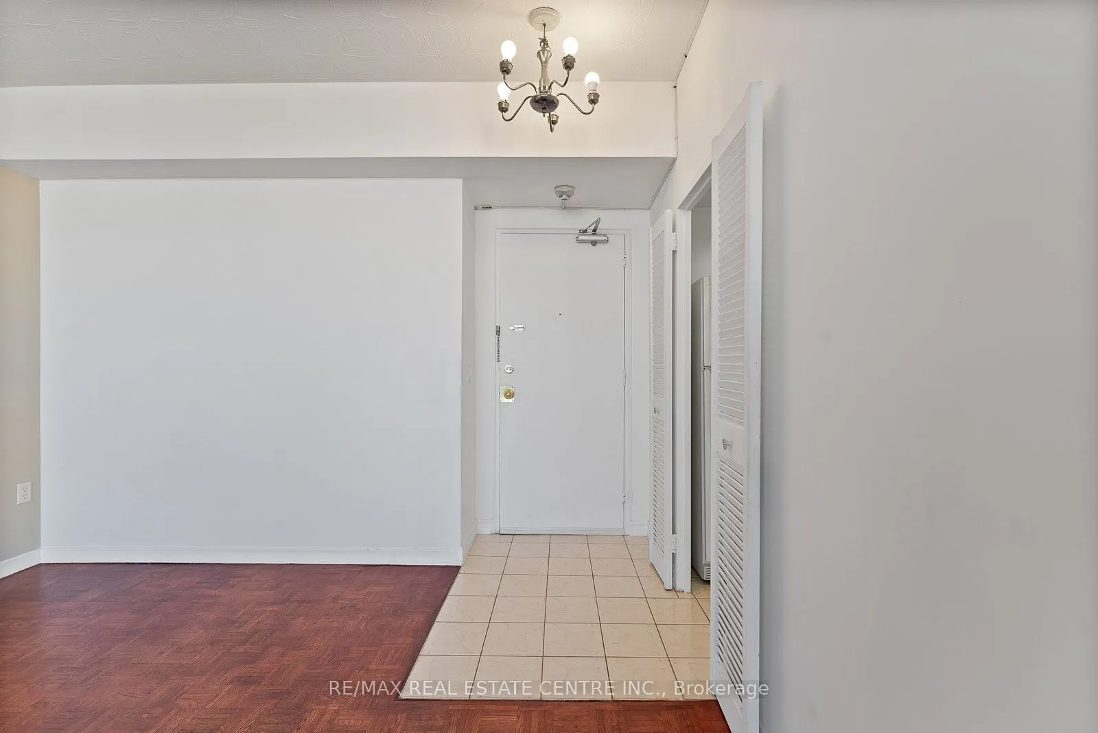 2245 Eglinton Avenue E, #1010