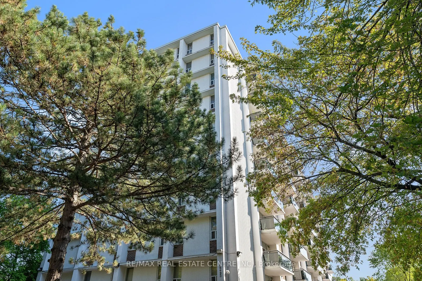 2245 Eglinton Avenue E, #1010