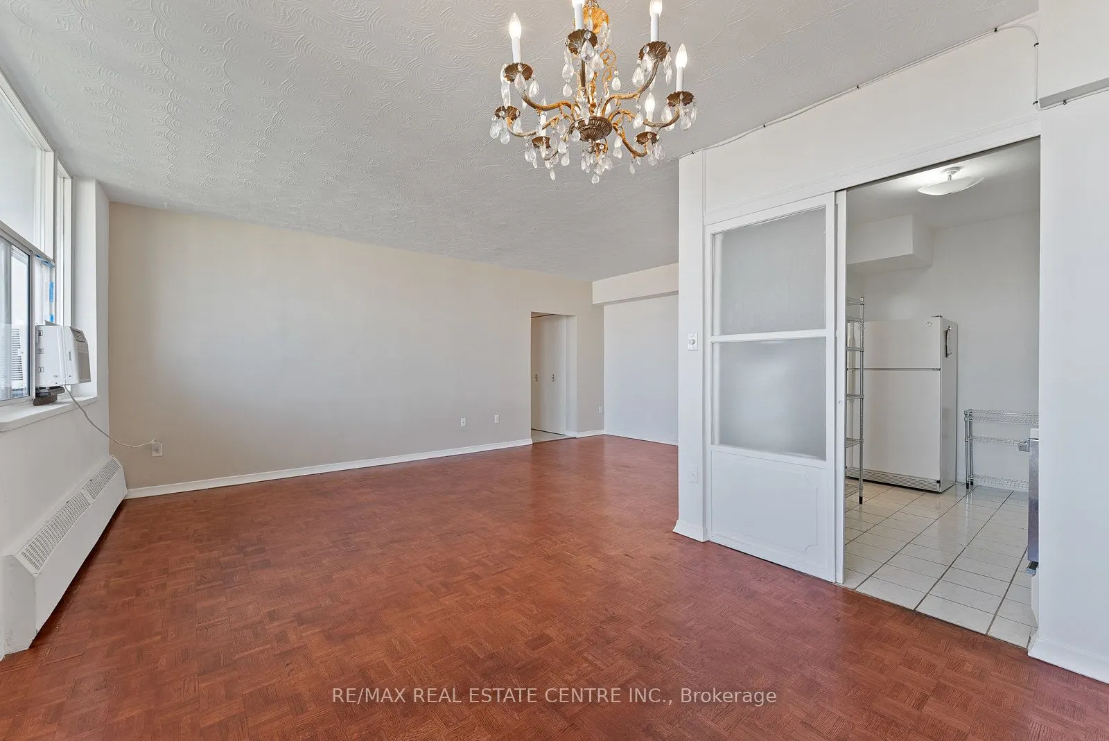 2245 Eglinton Avenue E, #1010