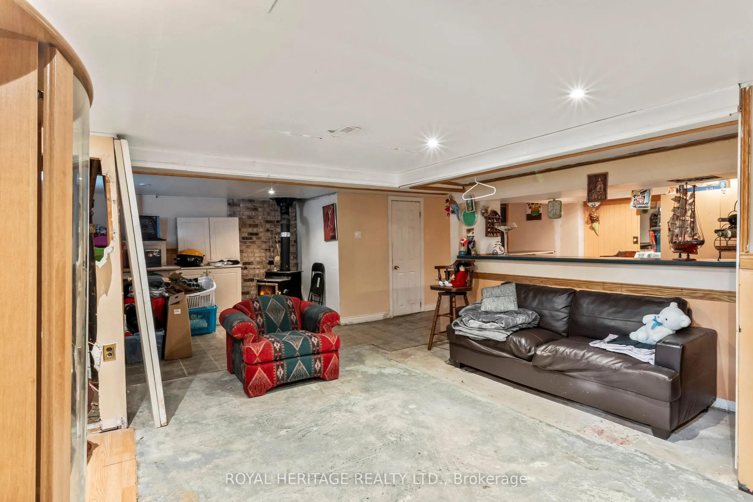 42 Billingsgate Crescent