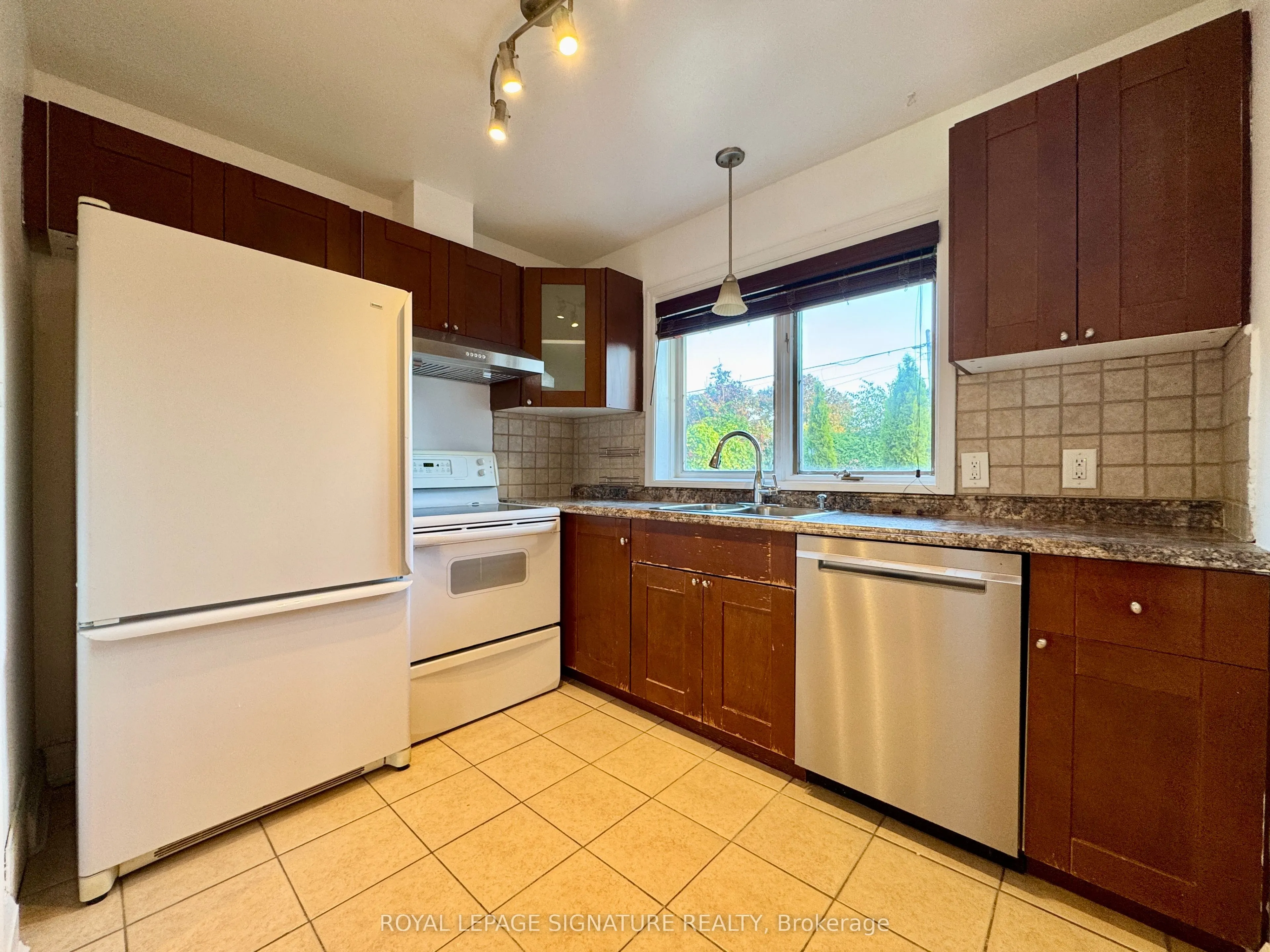 487 Annapolis Avenue, #Main