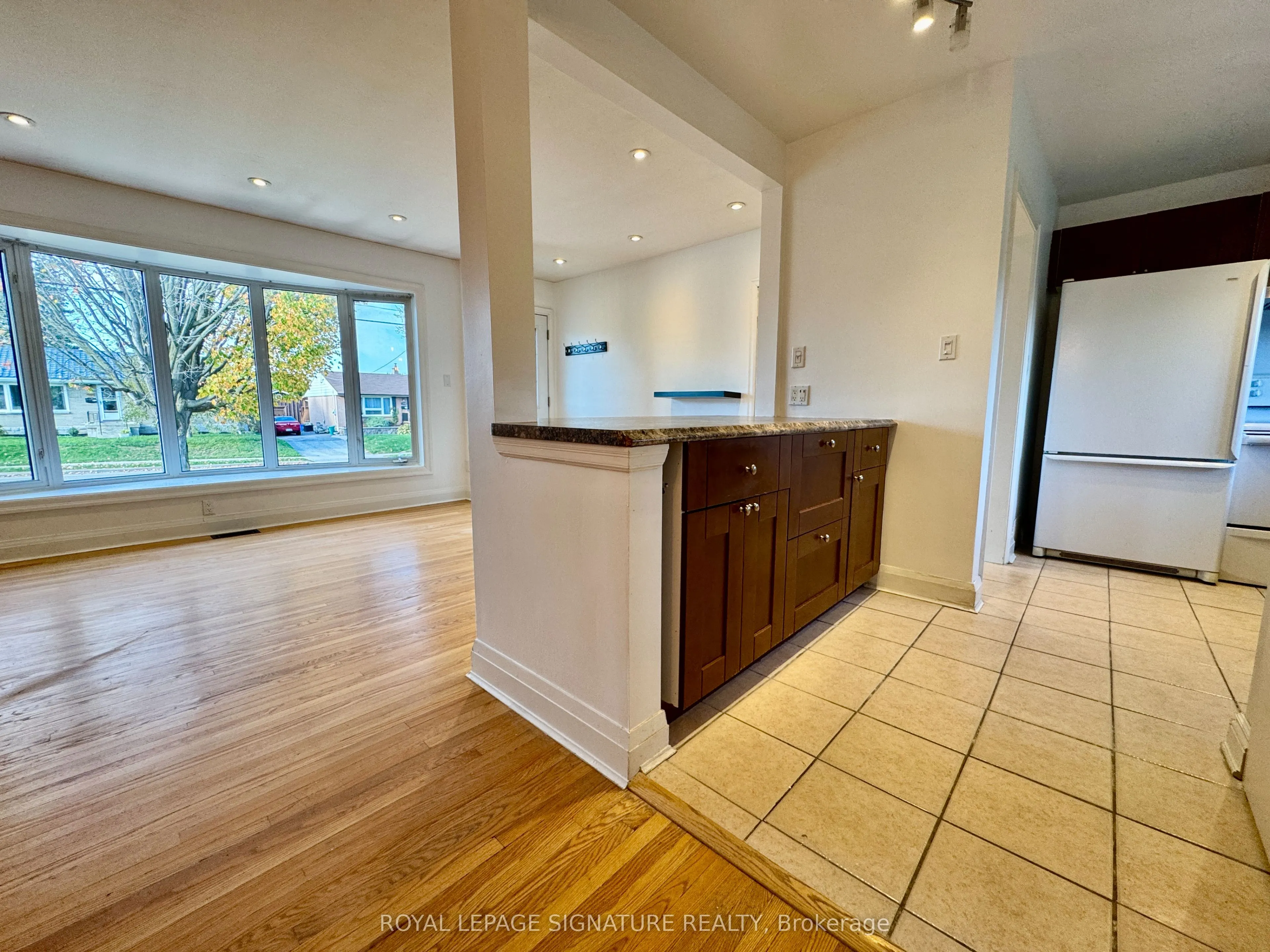 487 Annapolis Avenue, #Main