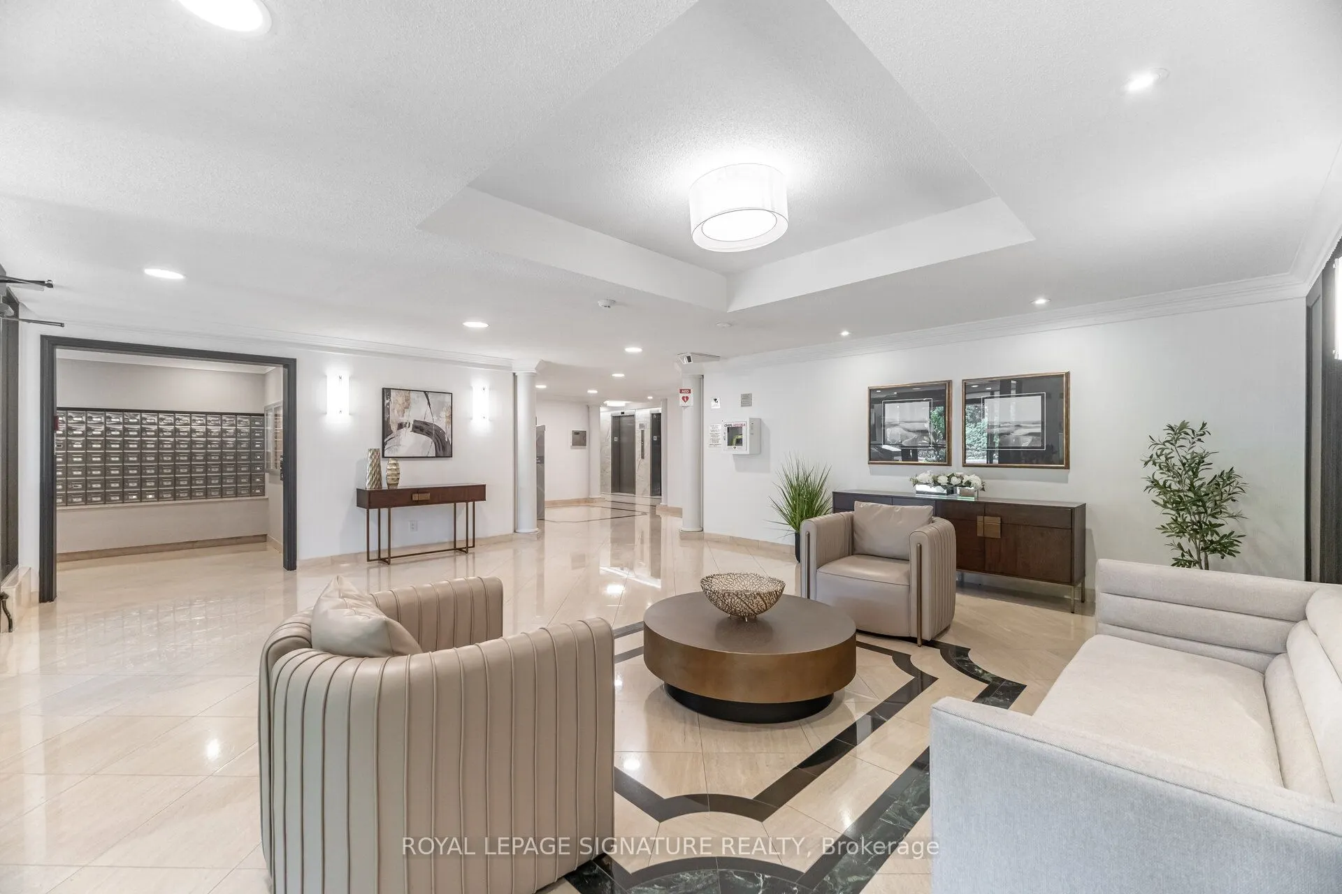 275 Bamburgh Circle, #309