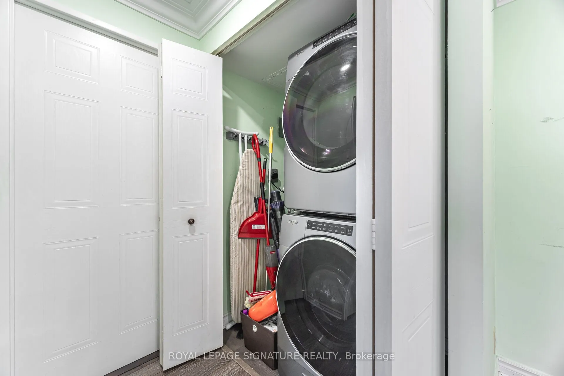 275 Bamburgh Circle, #309
