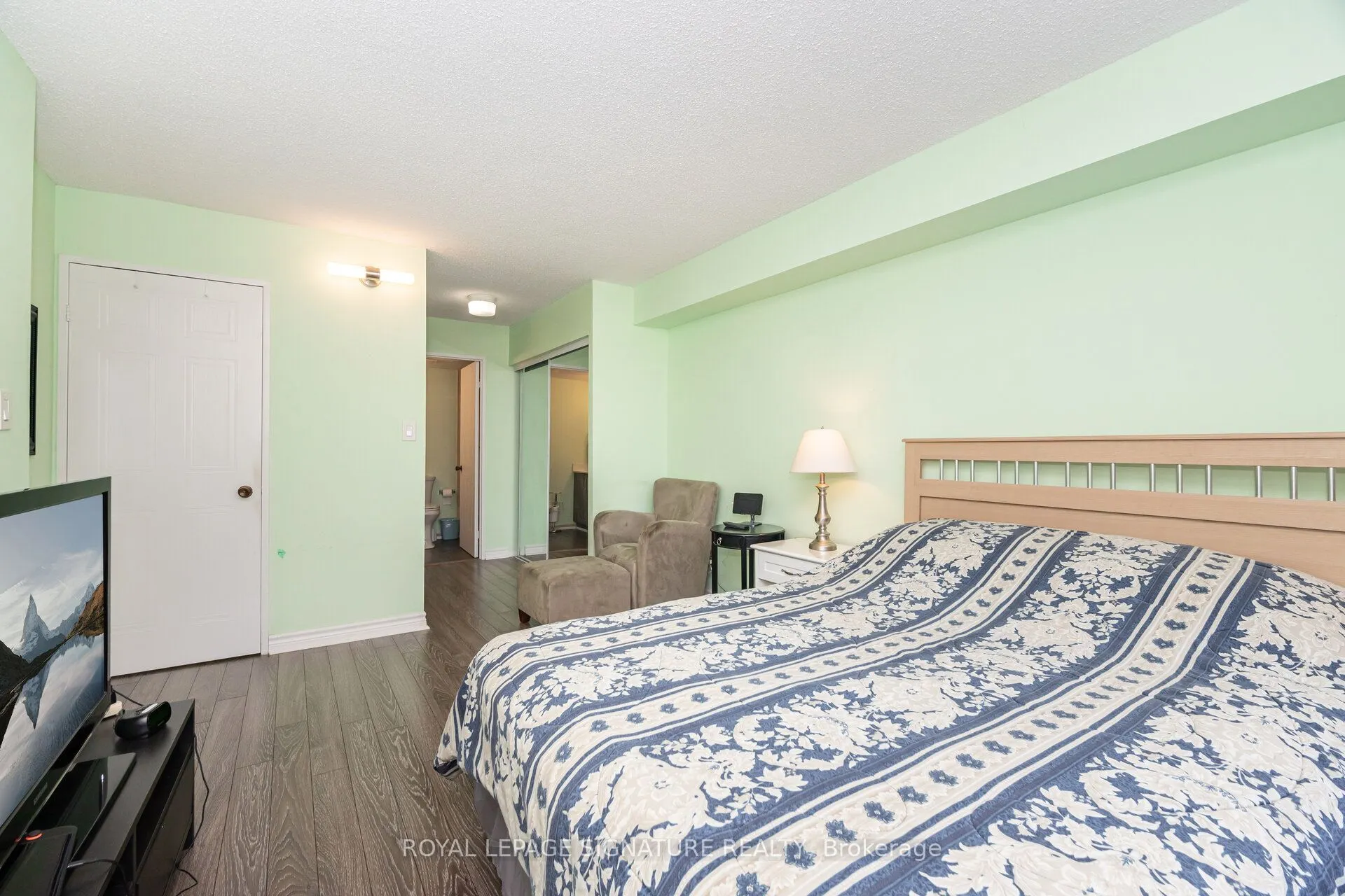 275 Bamburgh Circle, #309