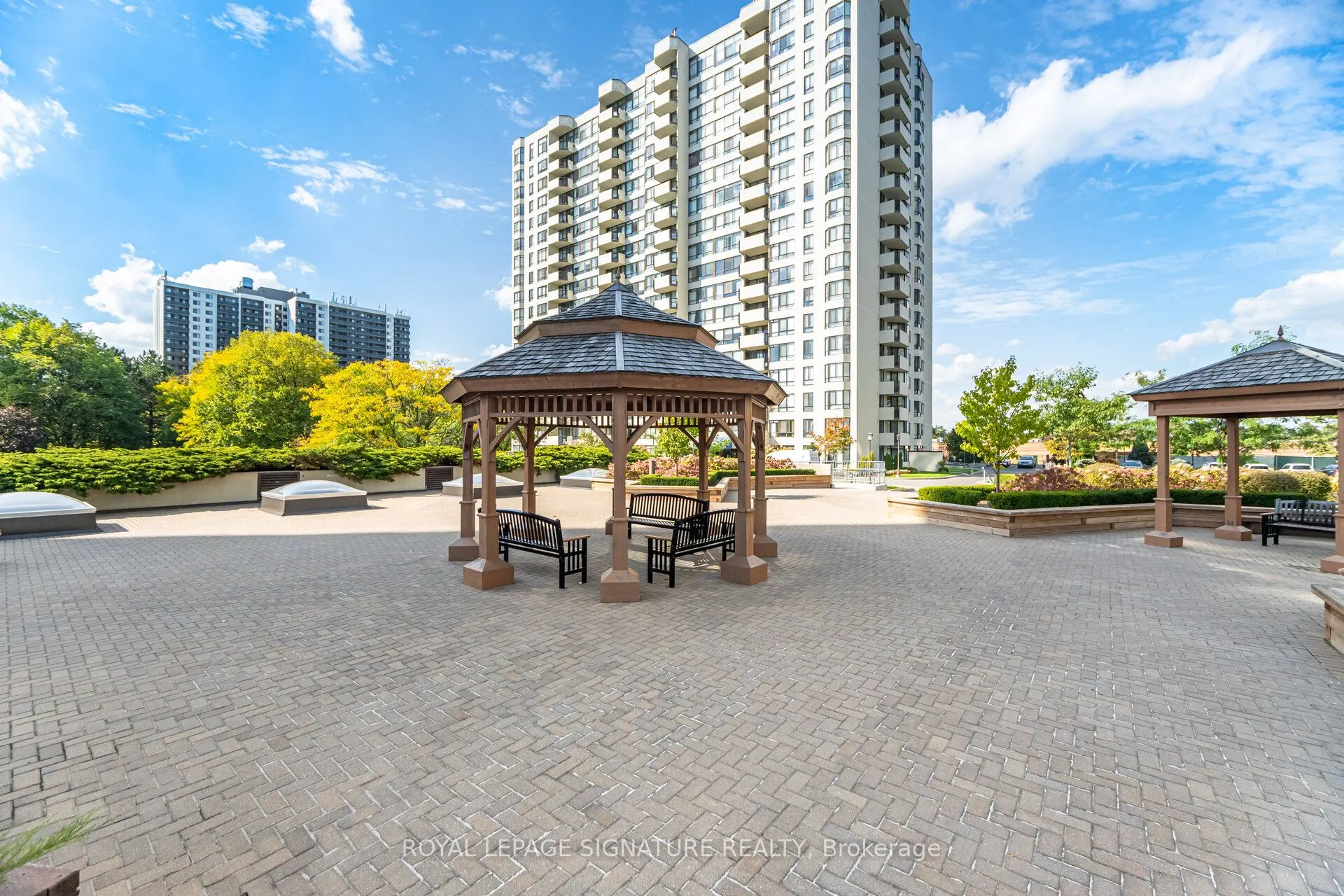 275 Bamburgh Circle, #309