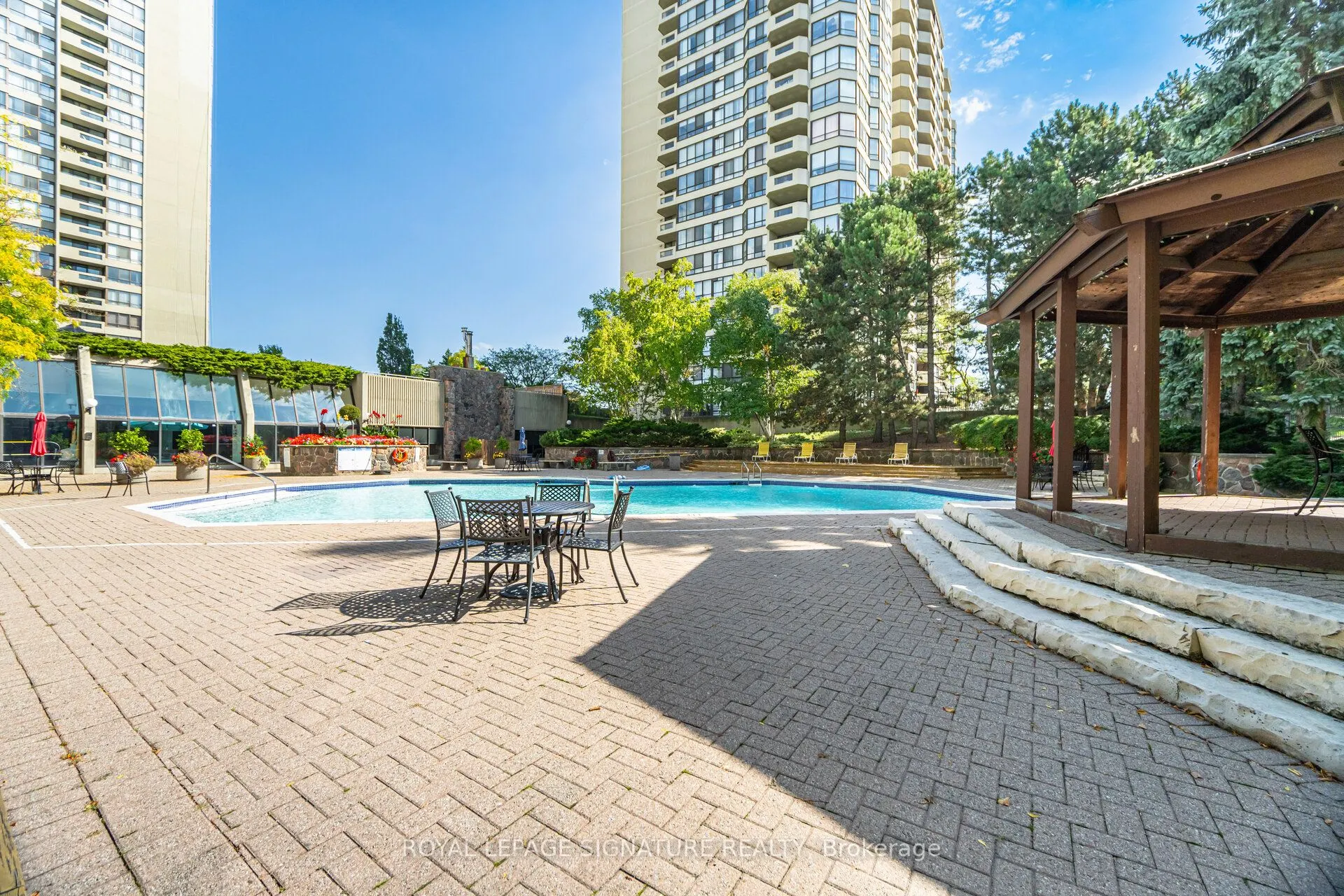 275 Bamburgh Circle, #309